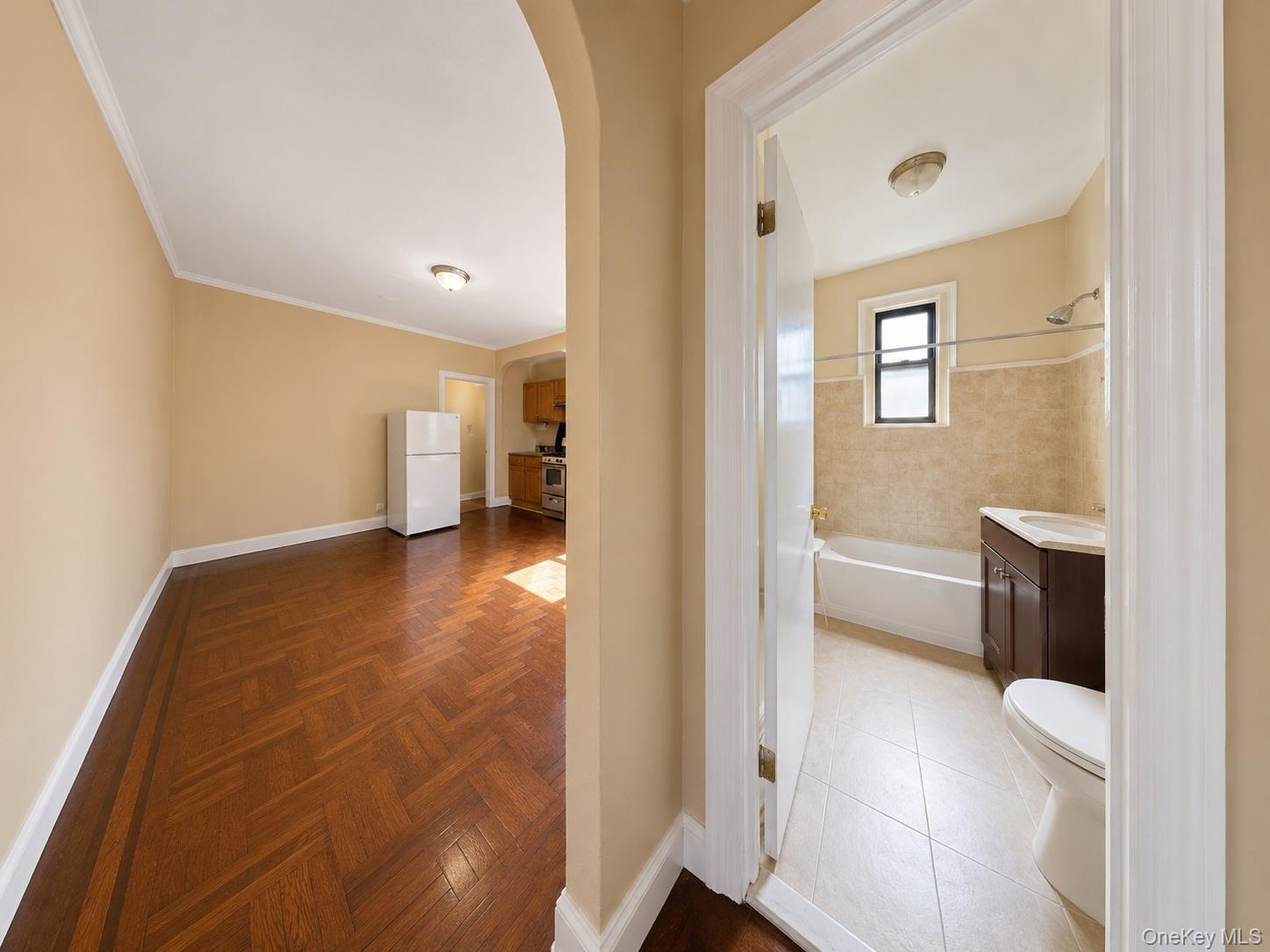 700 Oakland Place 5b Property Photo 8