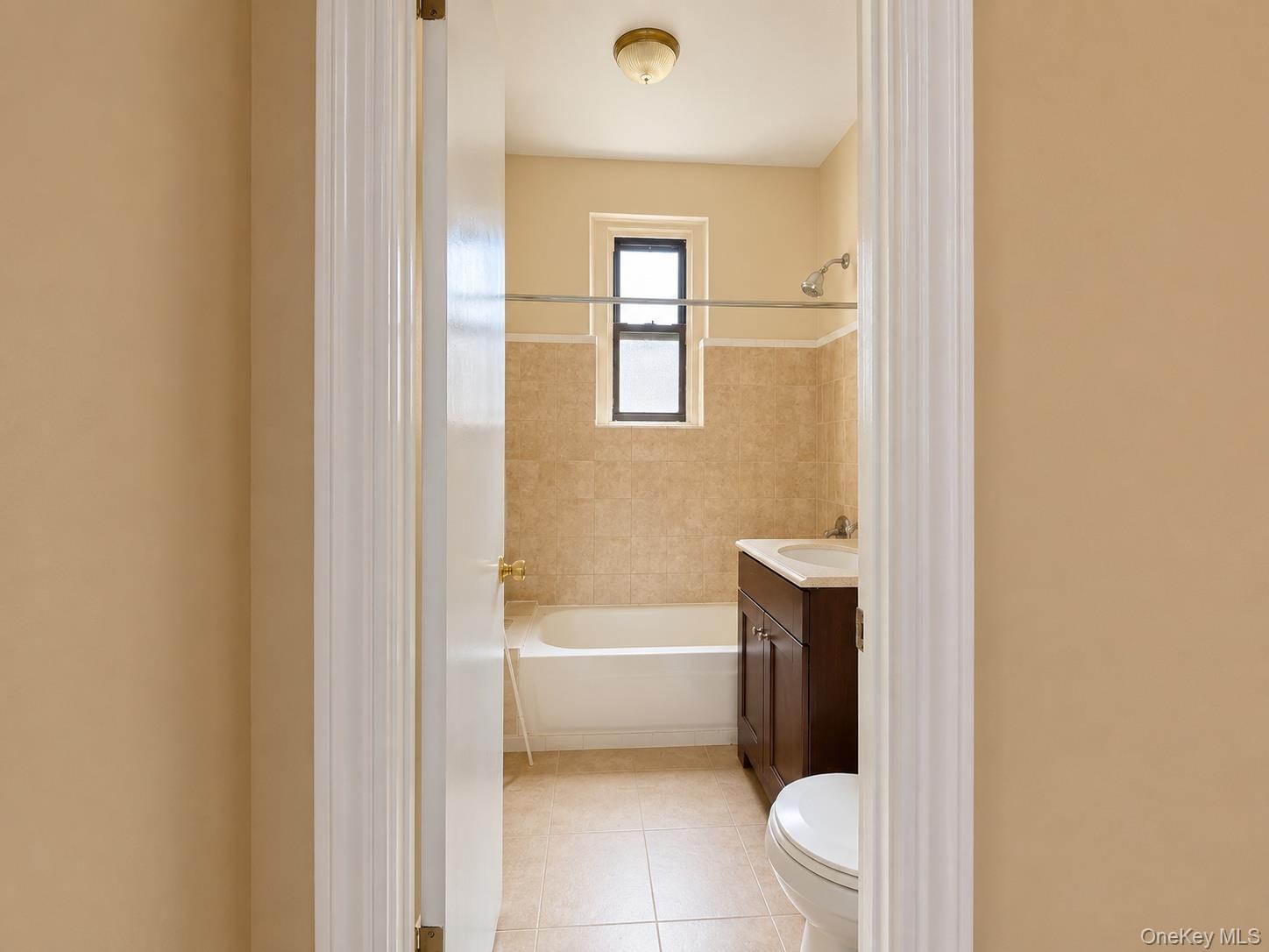 700 Oakland Place 5b Property Photo 9