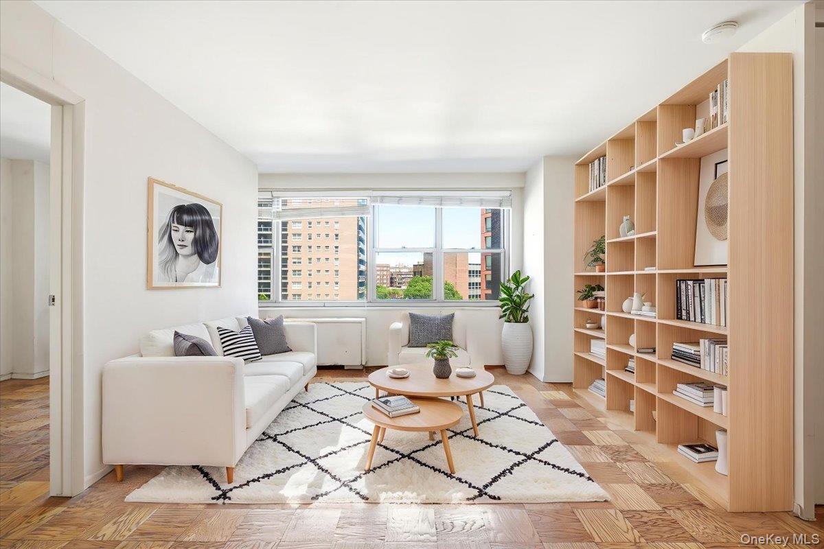 70-25 Yellowstone Boulevard 5A Property Photo 1