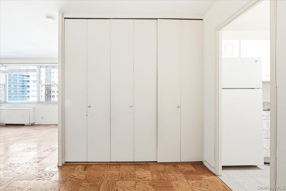 70-25 Yellowstone Boulevard 5a Property Photo 10