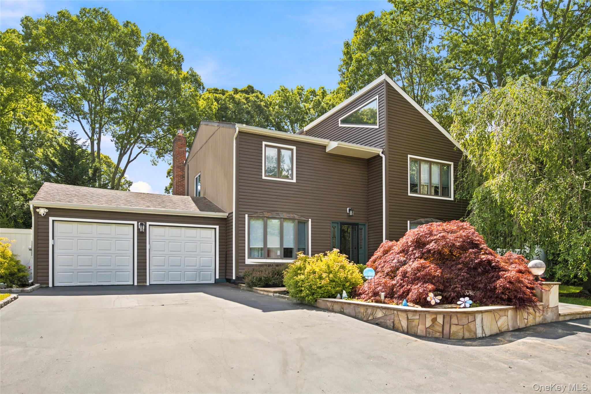 17 Lower Road Property Photo 1