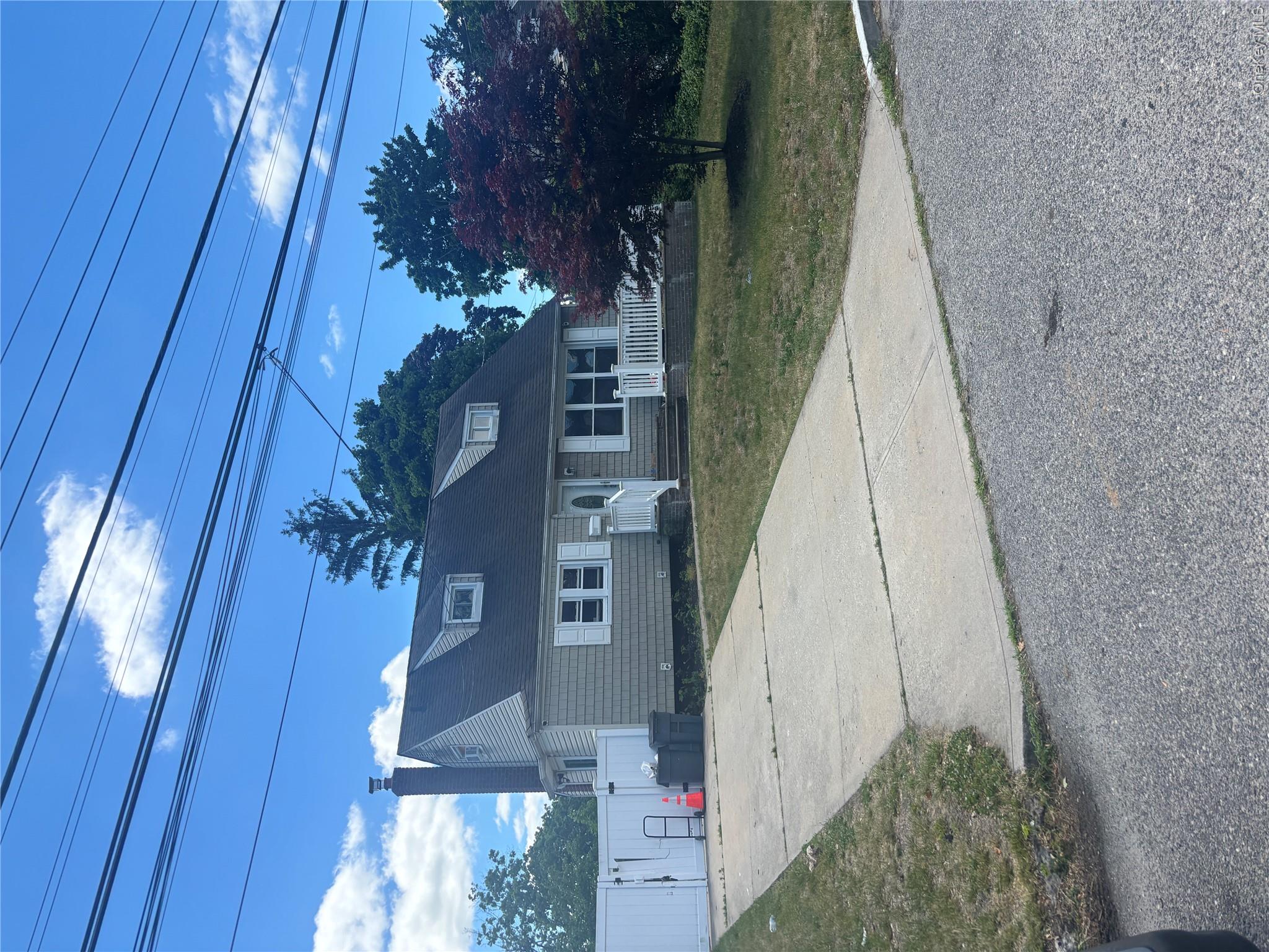 36 Hickory Street Property Photo 2