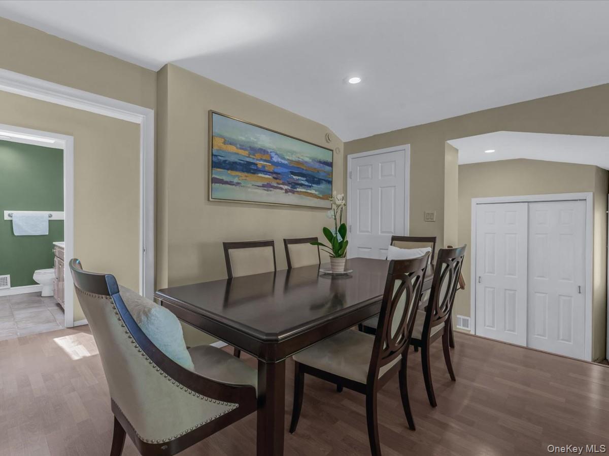 69 Roger Drive Property Photo 12