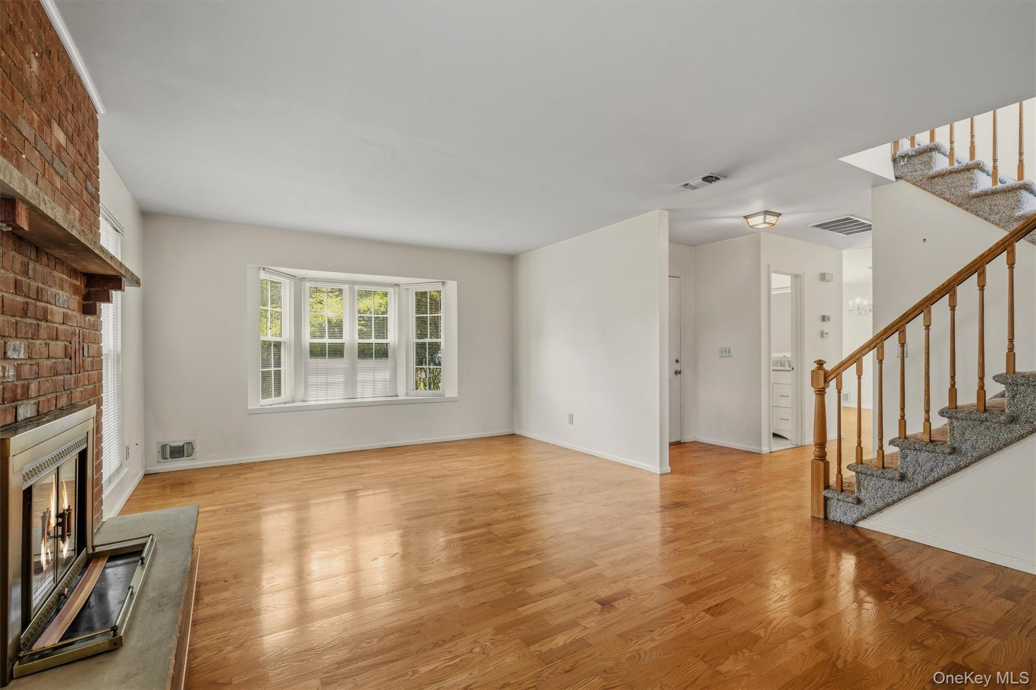 37 Candlestick Court Property Photo 7