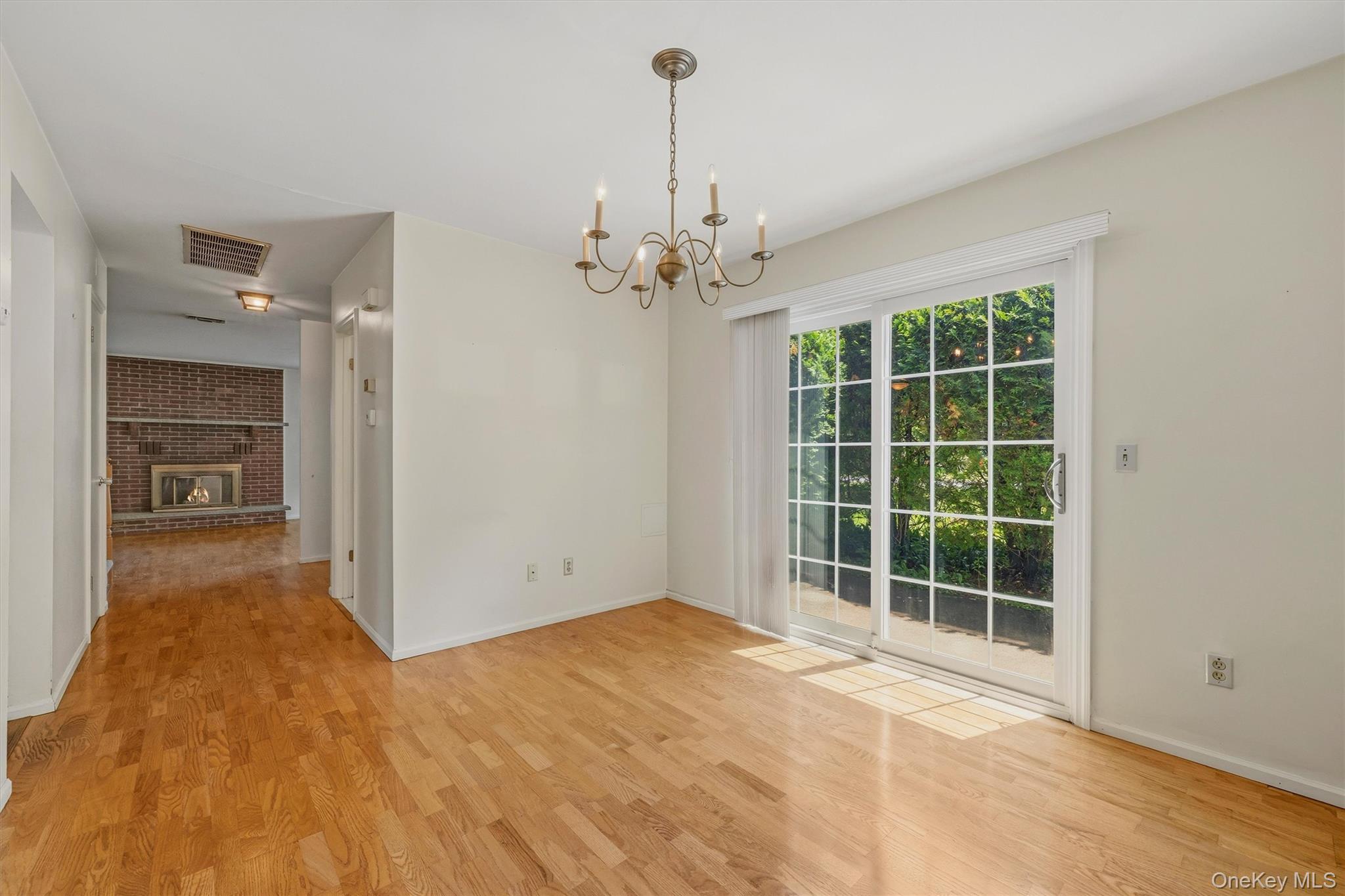 37 Candlestick Court Property Photo 11