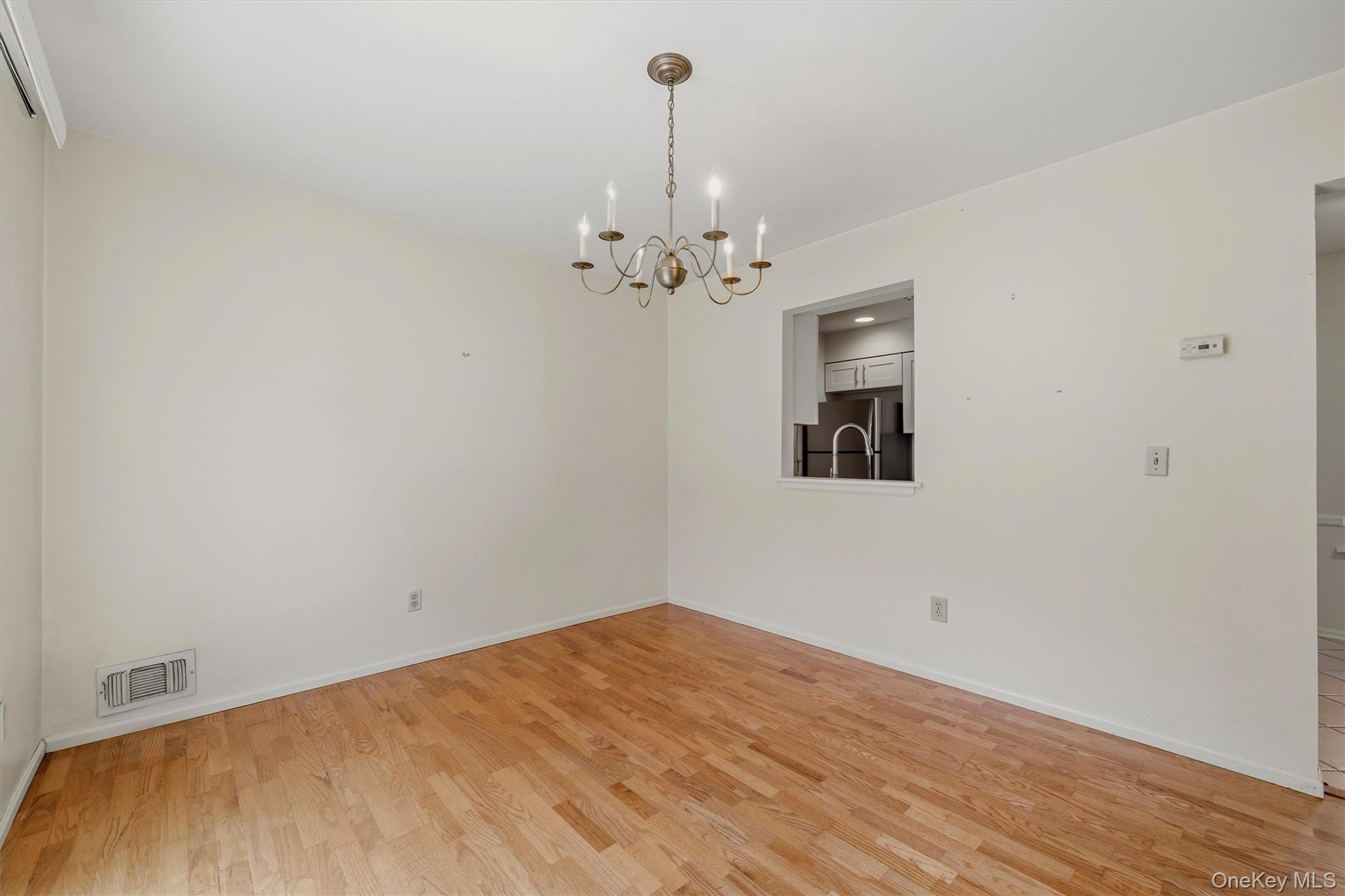 37 Candlestick Court Property Photo 12