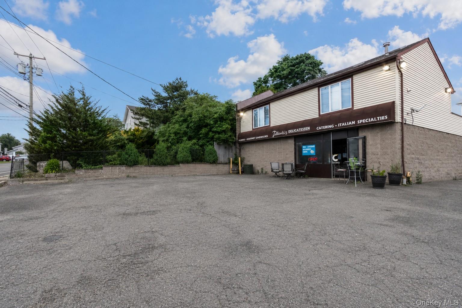 44 Bayville Avenue Property Photo 4