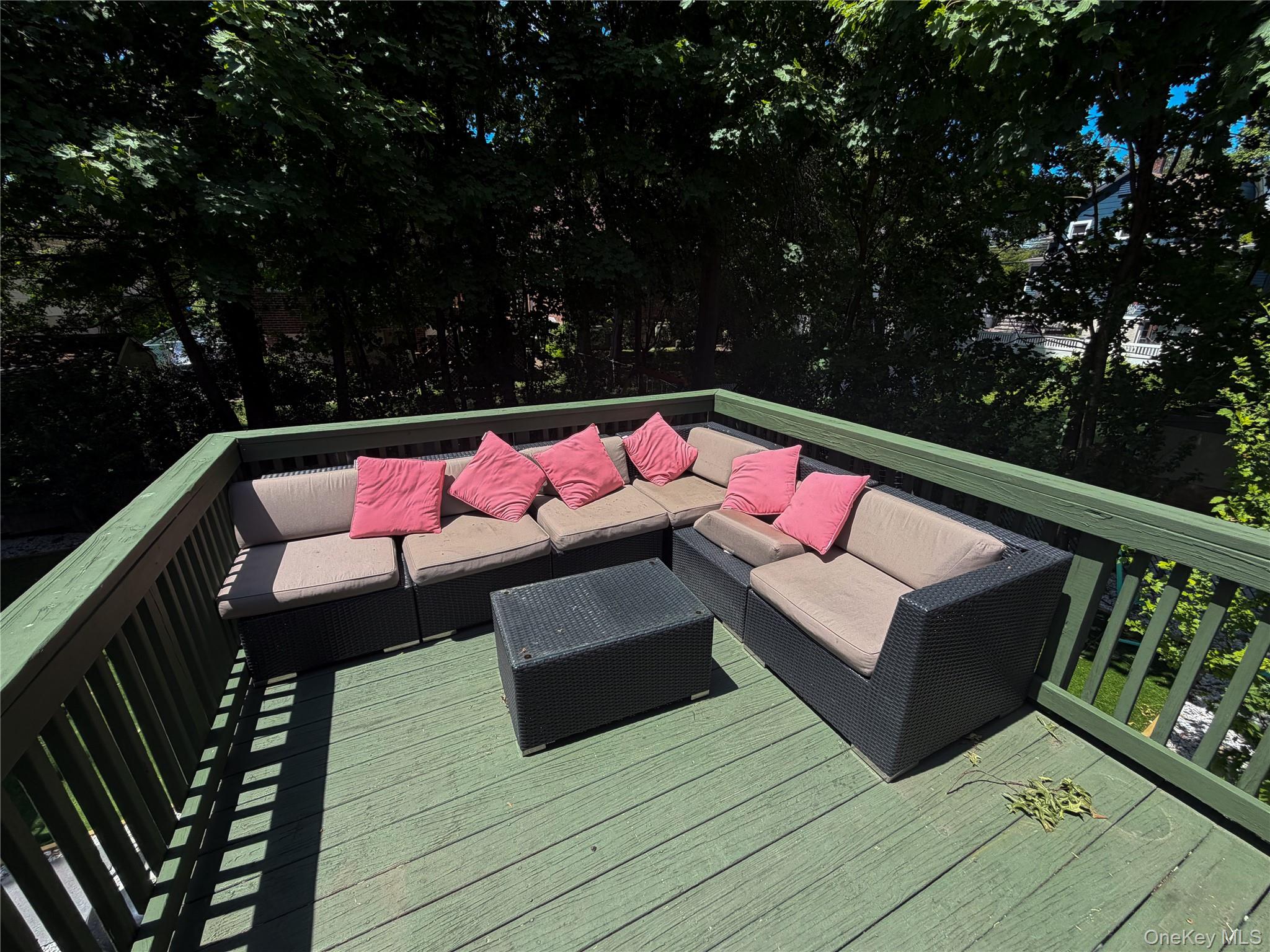 215 Seventh Avenue Property Photo 12
