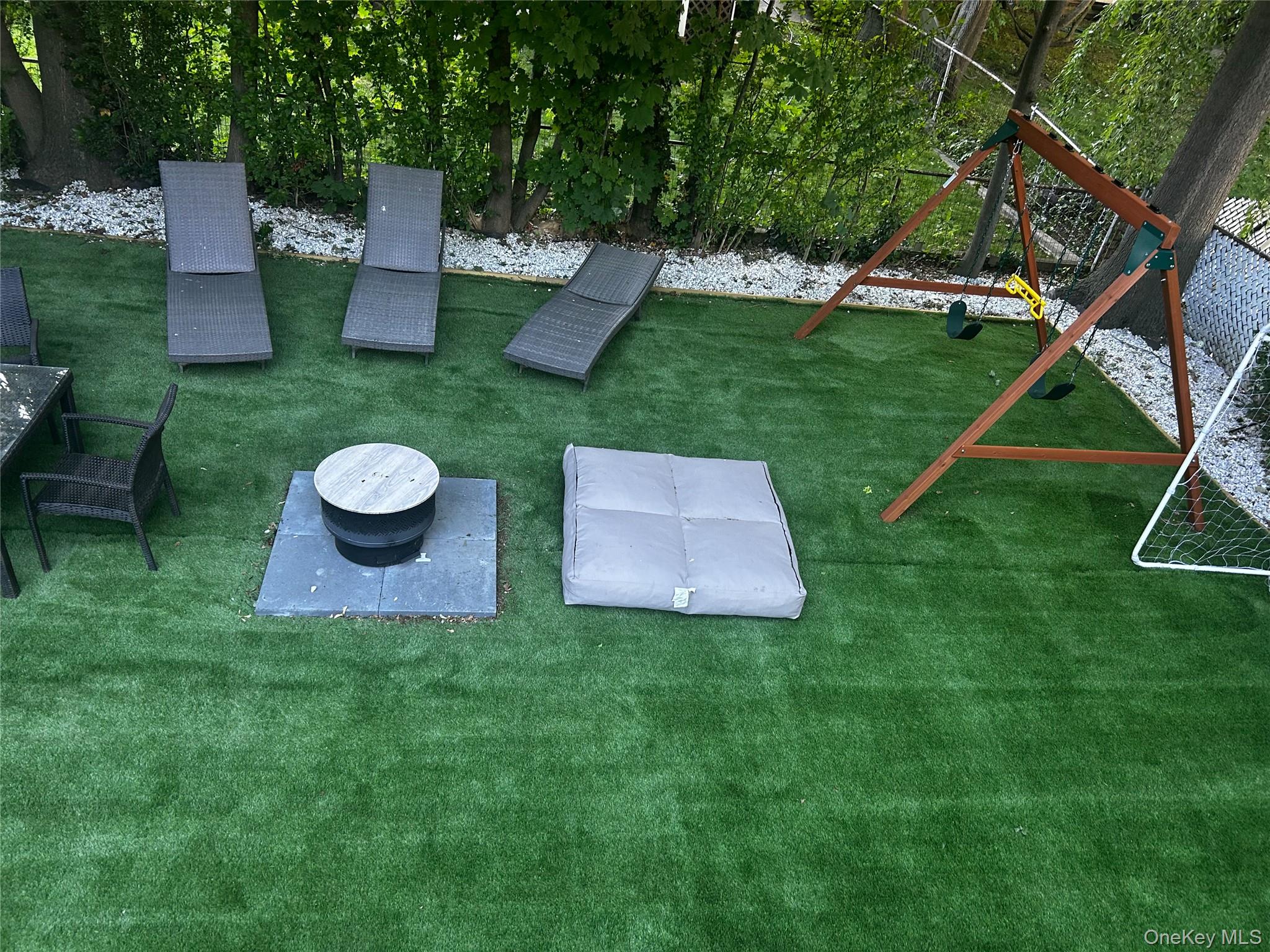 215 Seventh Avenue Property Photo 13