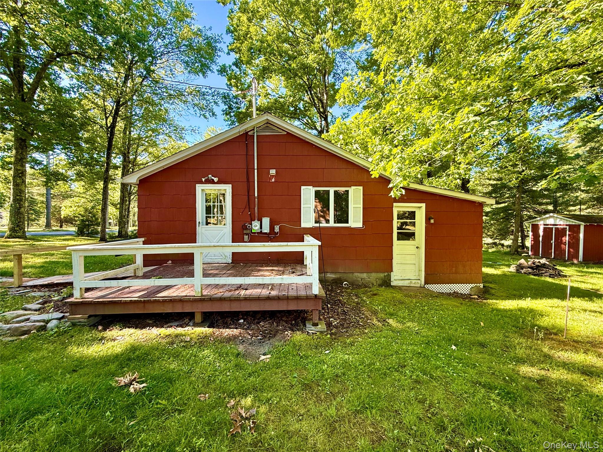 148 Lakeview Drive Road Property Photo 4