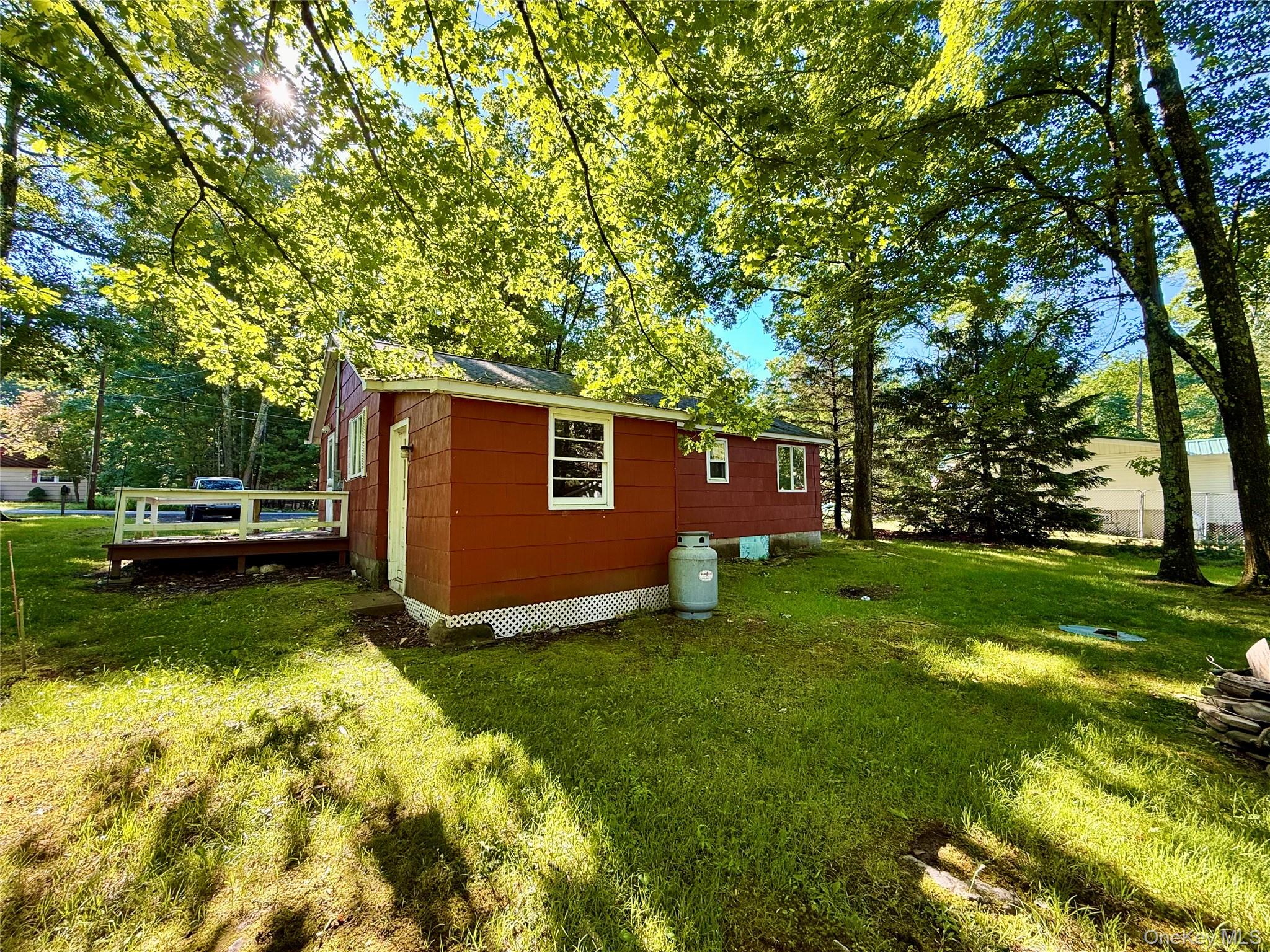 148 Lakeview Drive Road Property Photo 6
