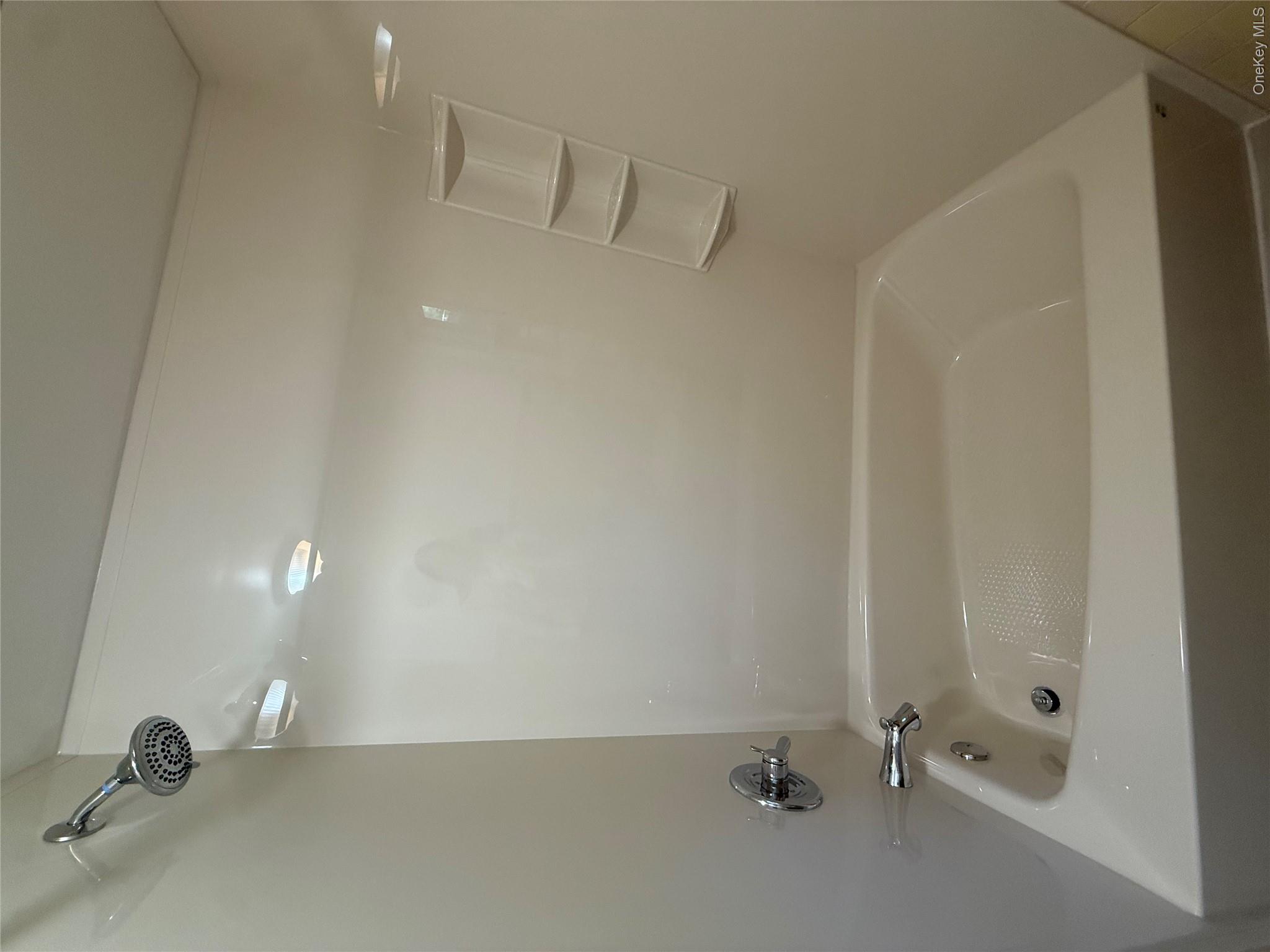 148 Lakeview Drive Road Property Photo 18