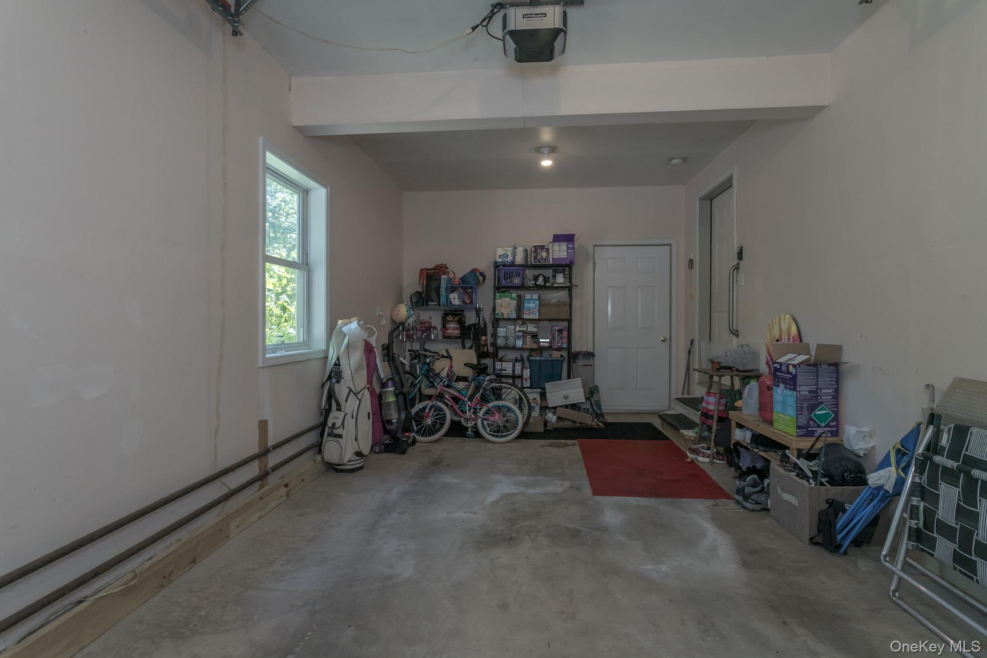 860 Route 284 Property Photo 22