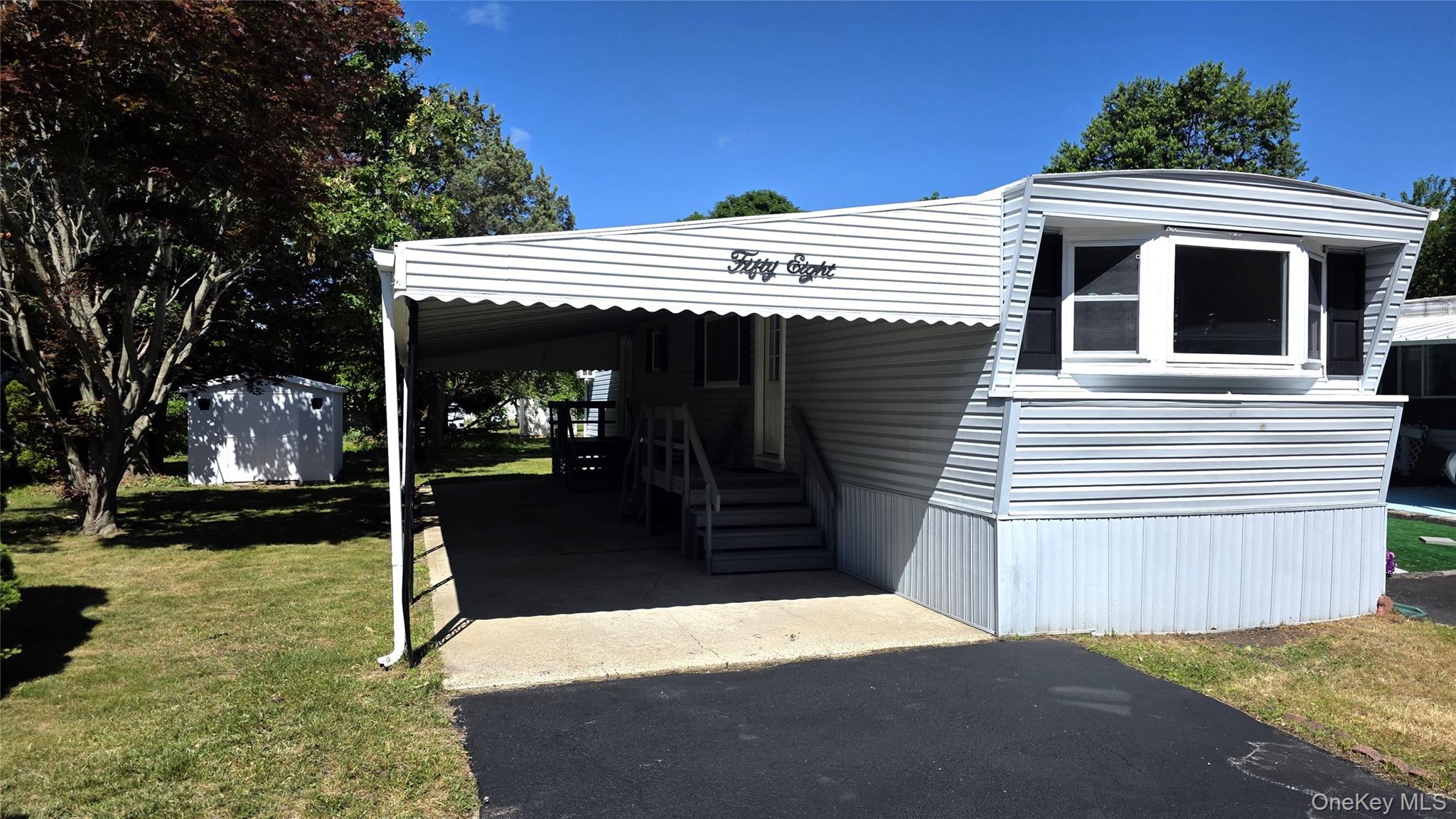 58 Betsy Ross Drive Property Photo 16