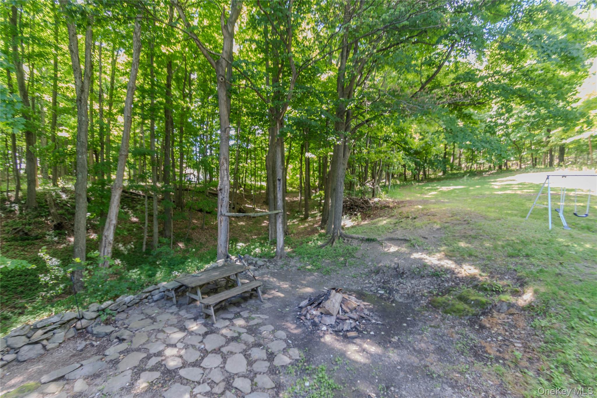 26 Old Hollow Road Property Photo 5