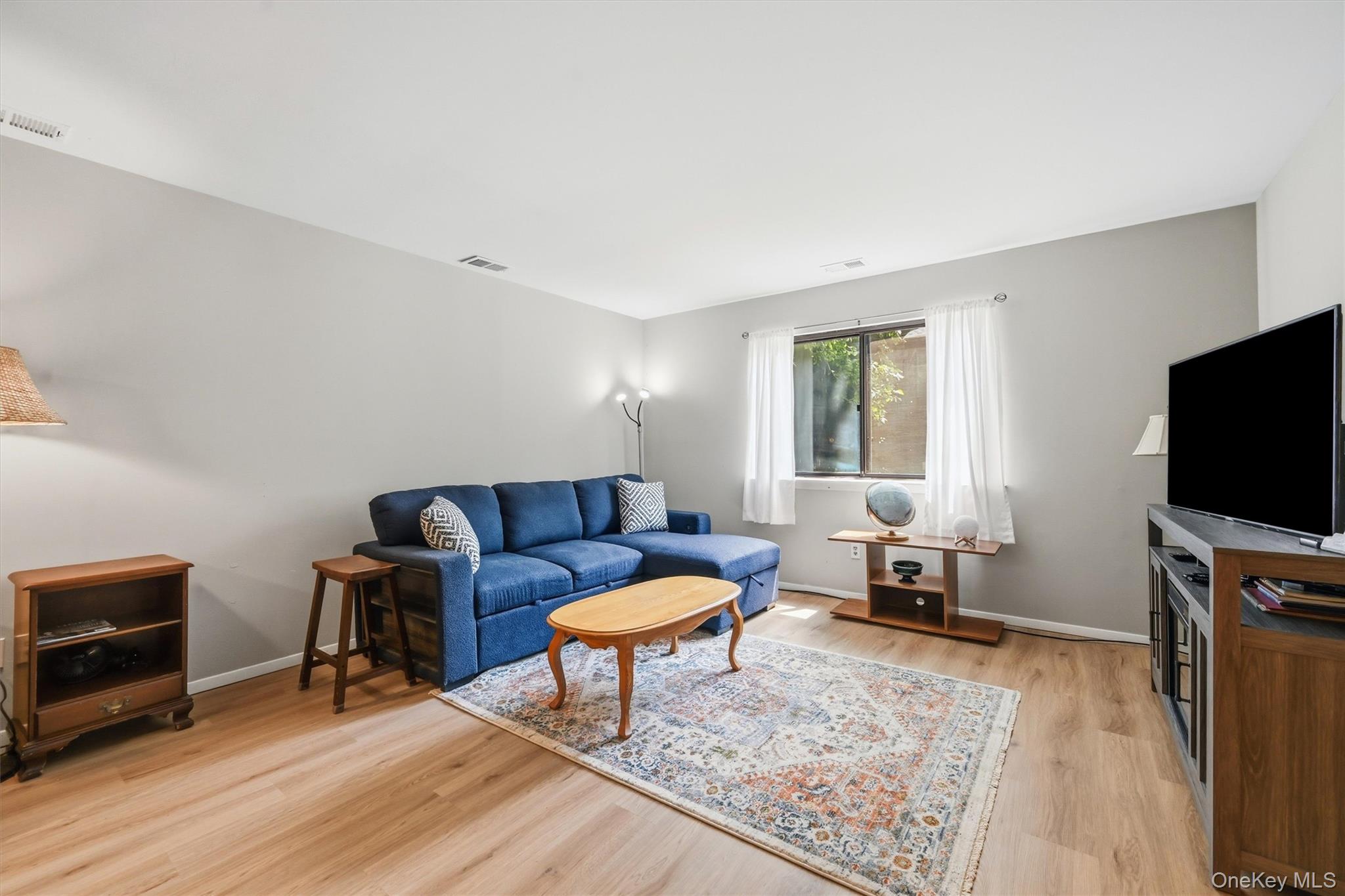 13 Redwood Drive Property Photo 14