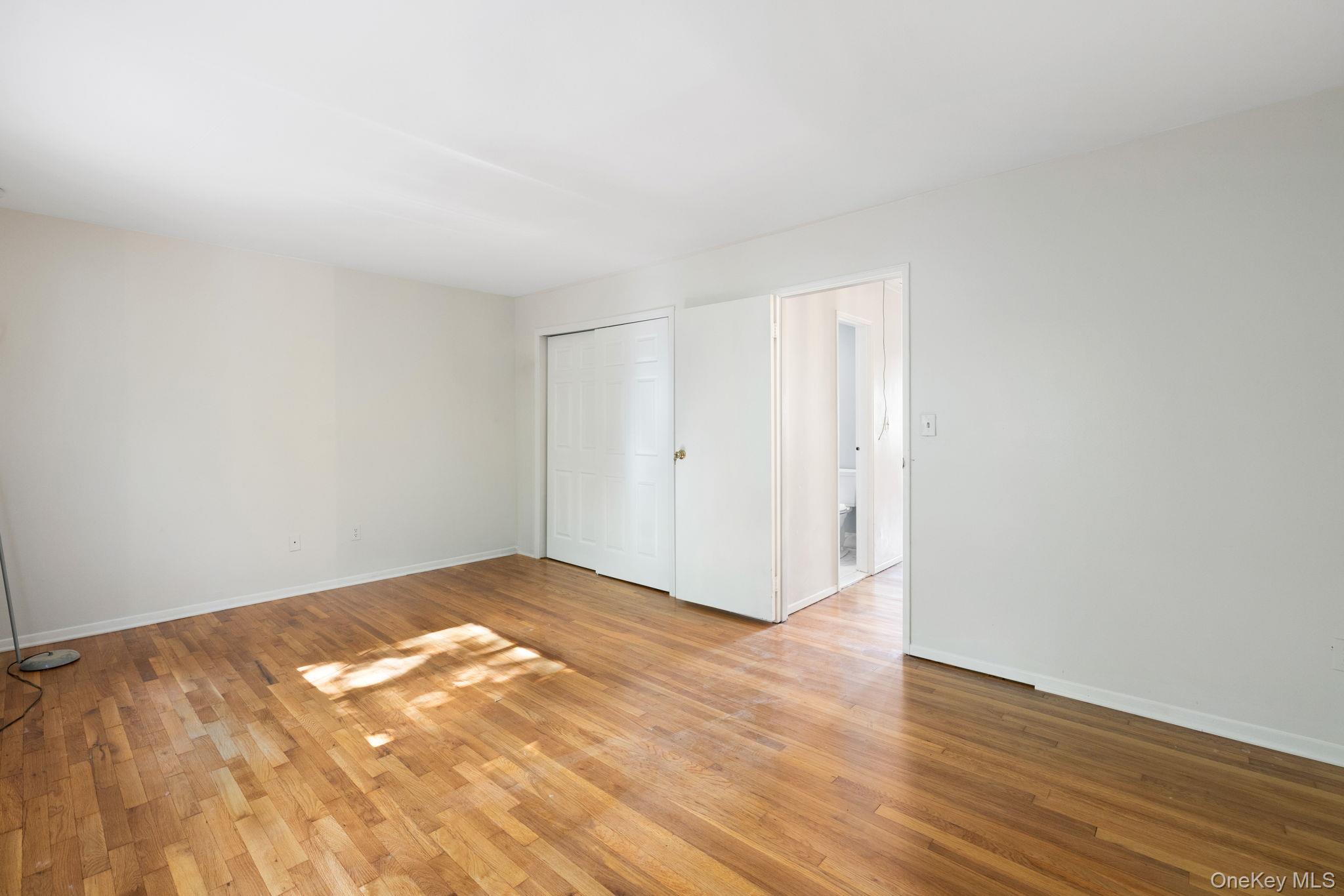 78 Roosevelt Drive Property Photo 3