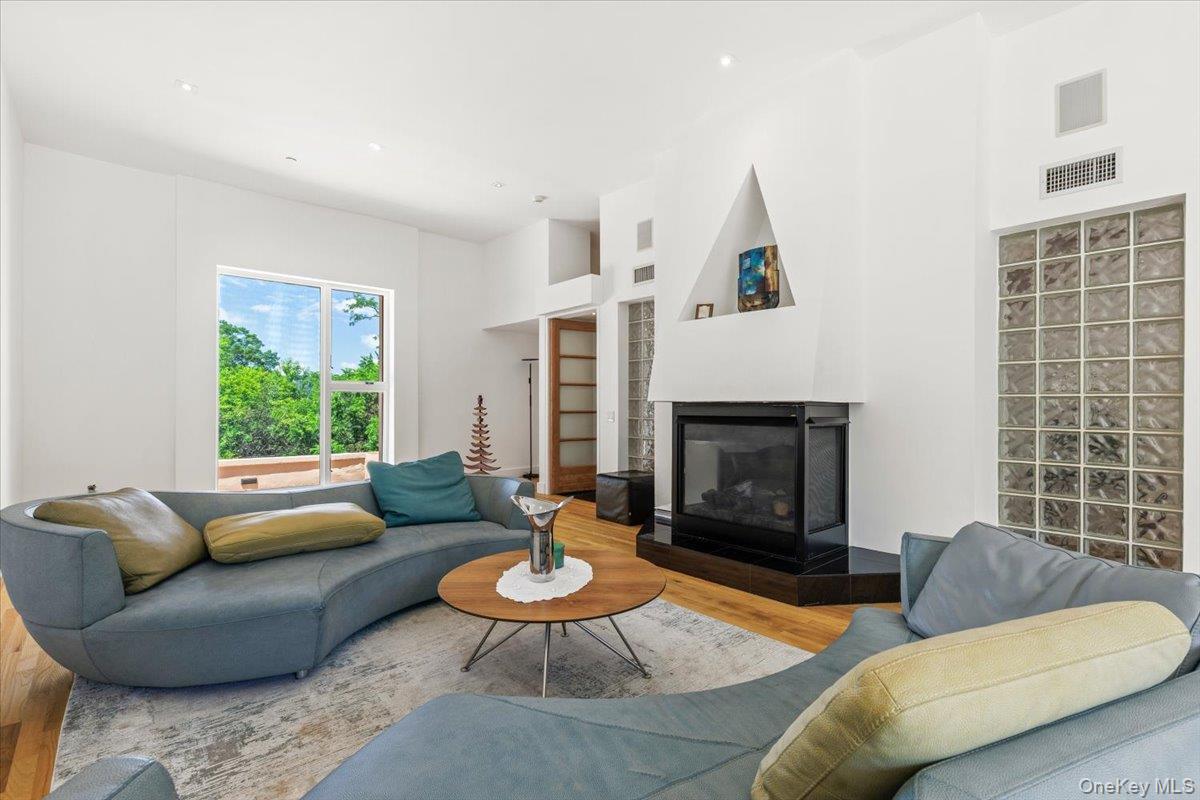 150 Pinecrest Drive Property Photo 16