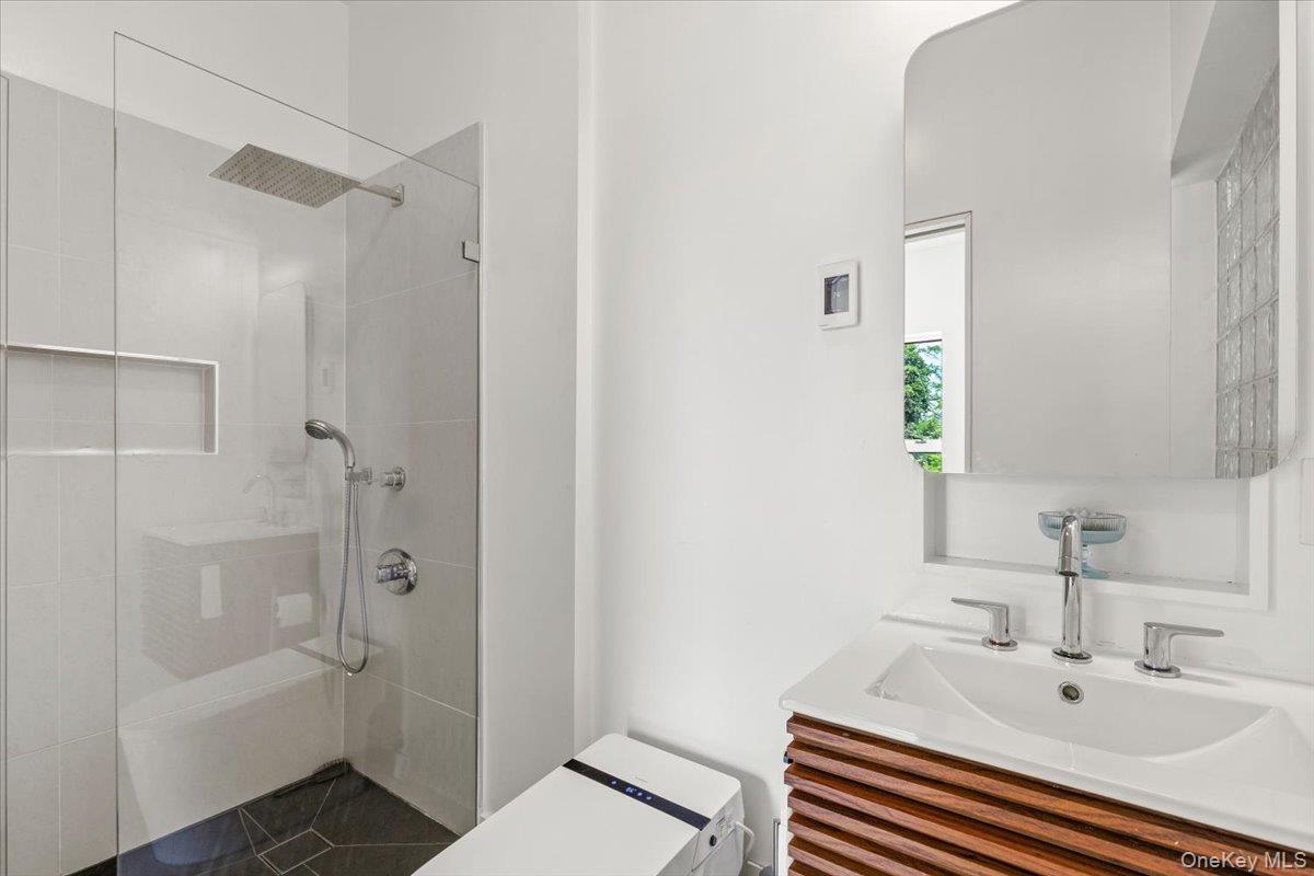 150 Pinecrest Drive Property Photo 26