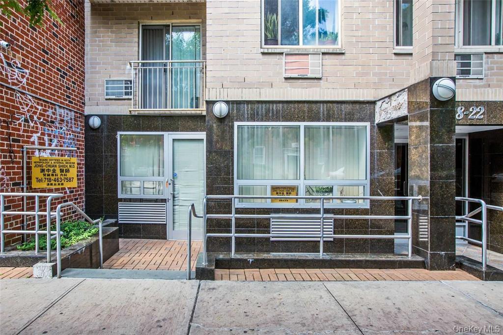 3822 147th Street 1A Property Photo 1