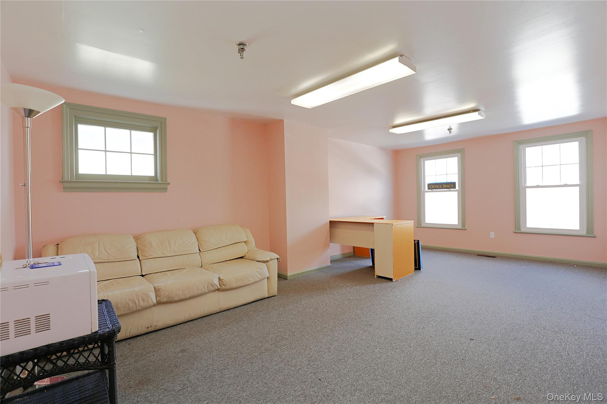 159 Green Street 22 Property Photo 5