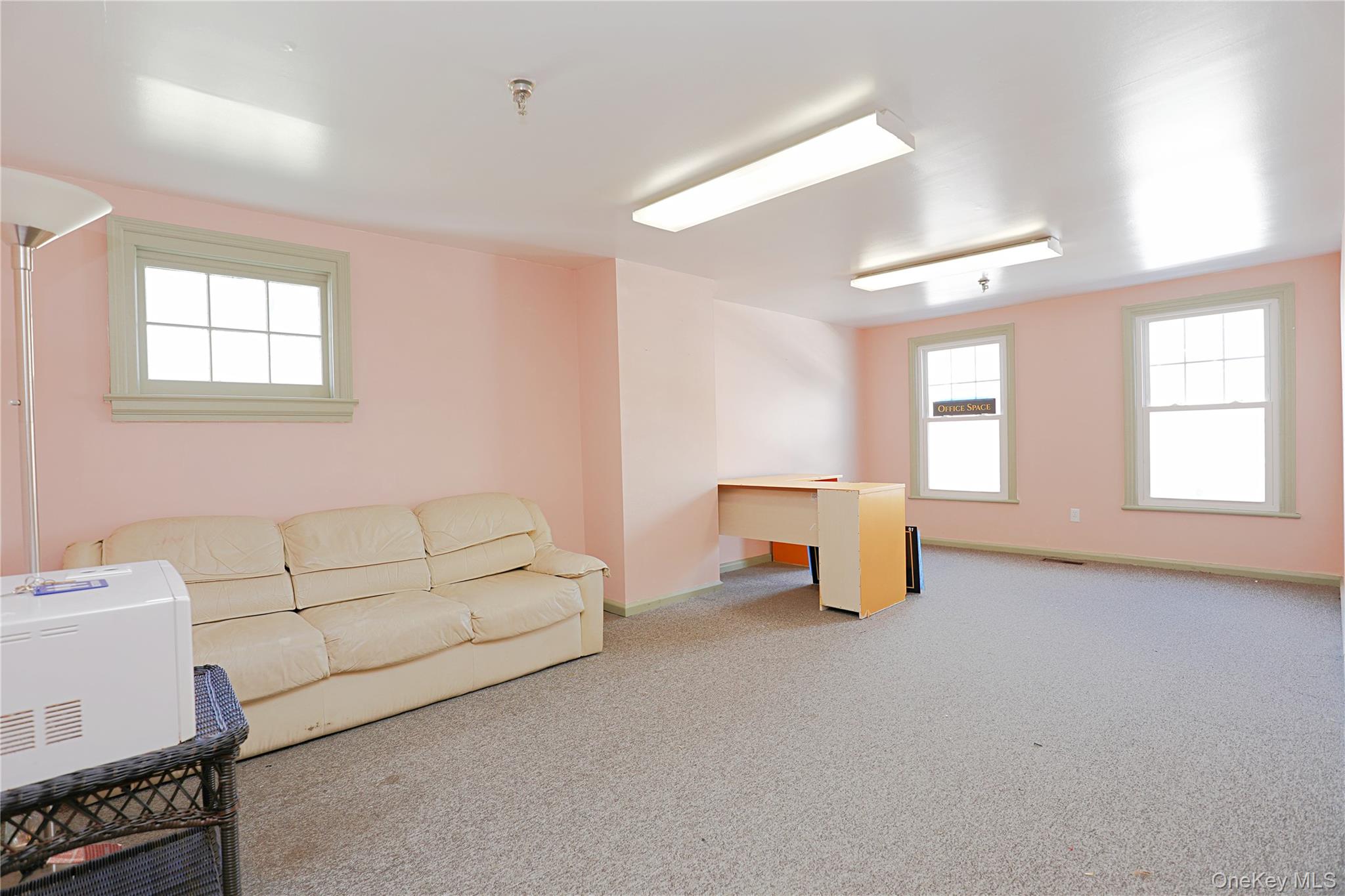 159 Green Street 22 Property Photo 6