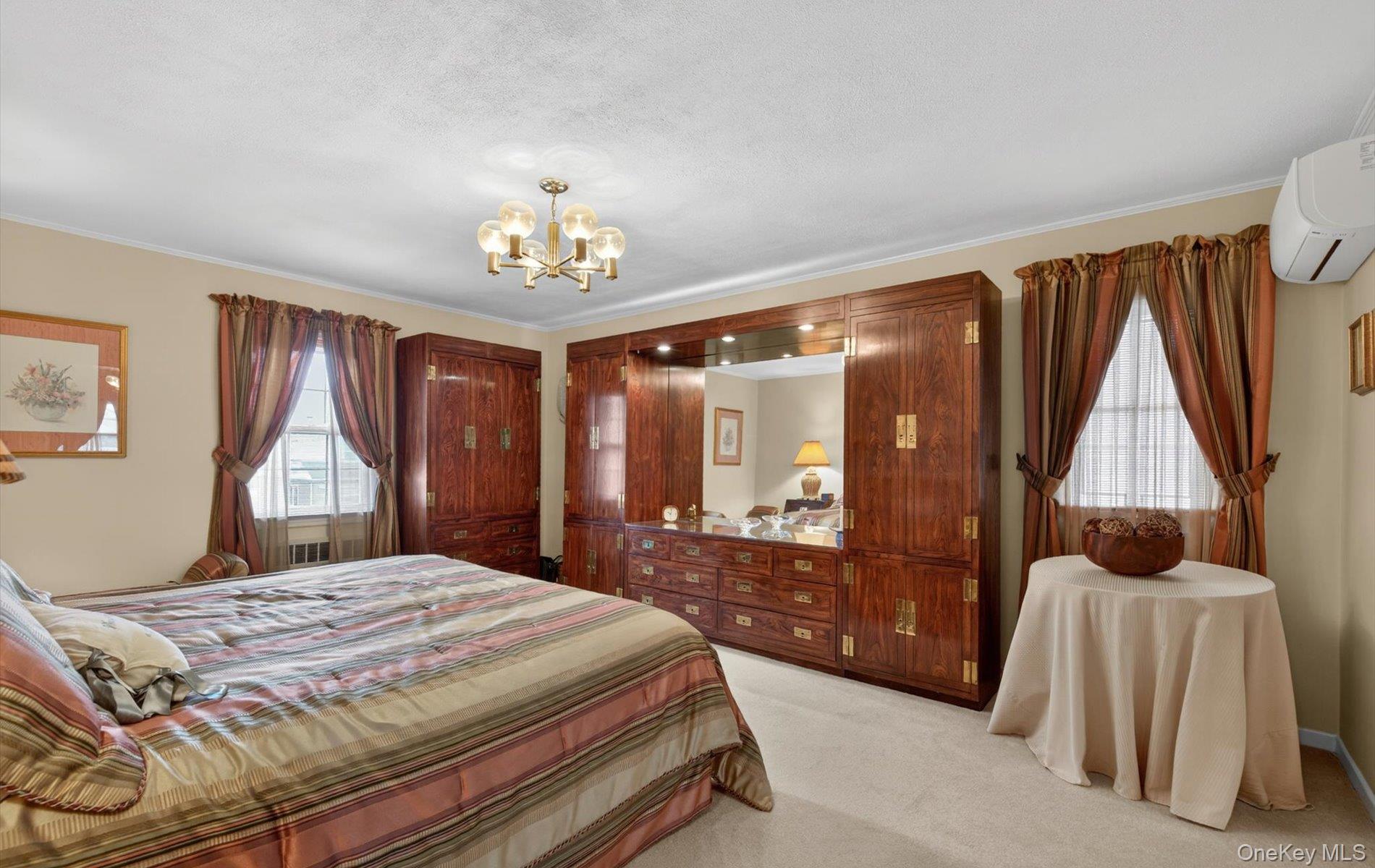 200 Canterbury Gate Property Photo 13