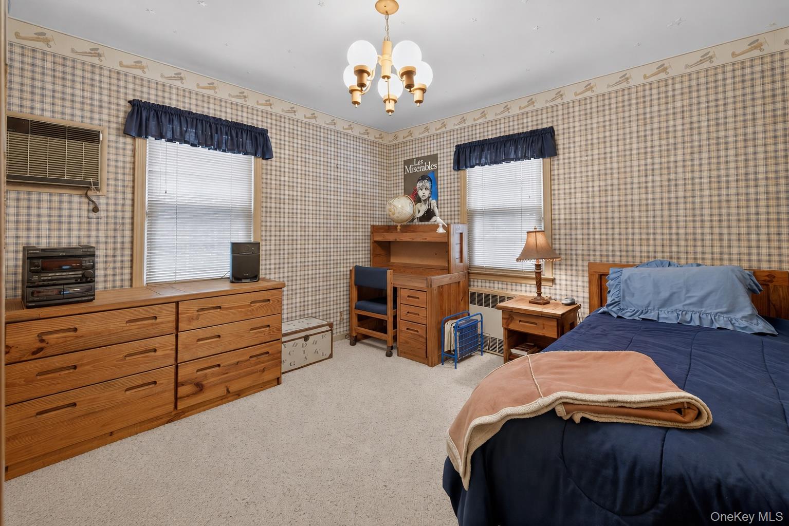 200 Canterbury Gate Property Photo 16