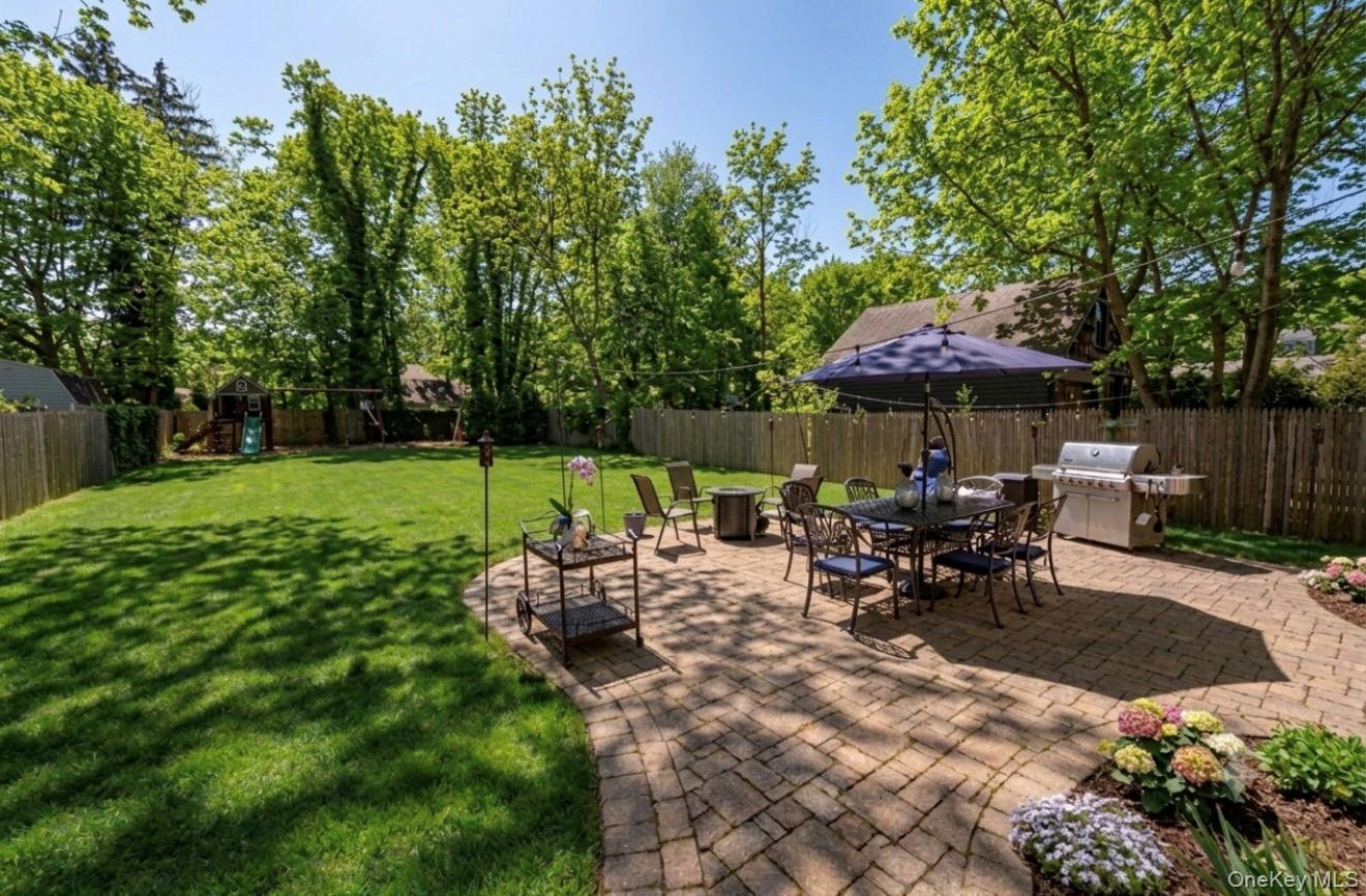 54 Westfield Drive Property Photo 33