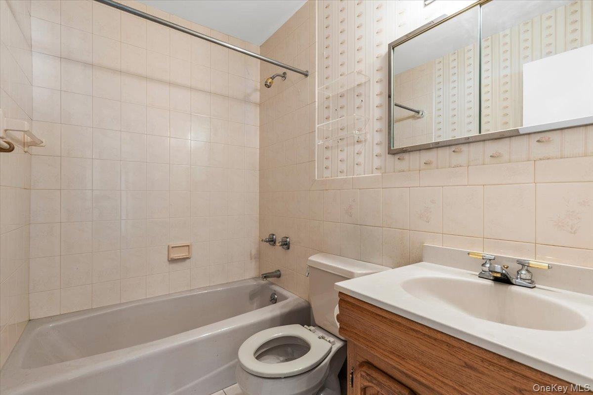 2872 Brookfield Drive Property Photo 25