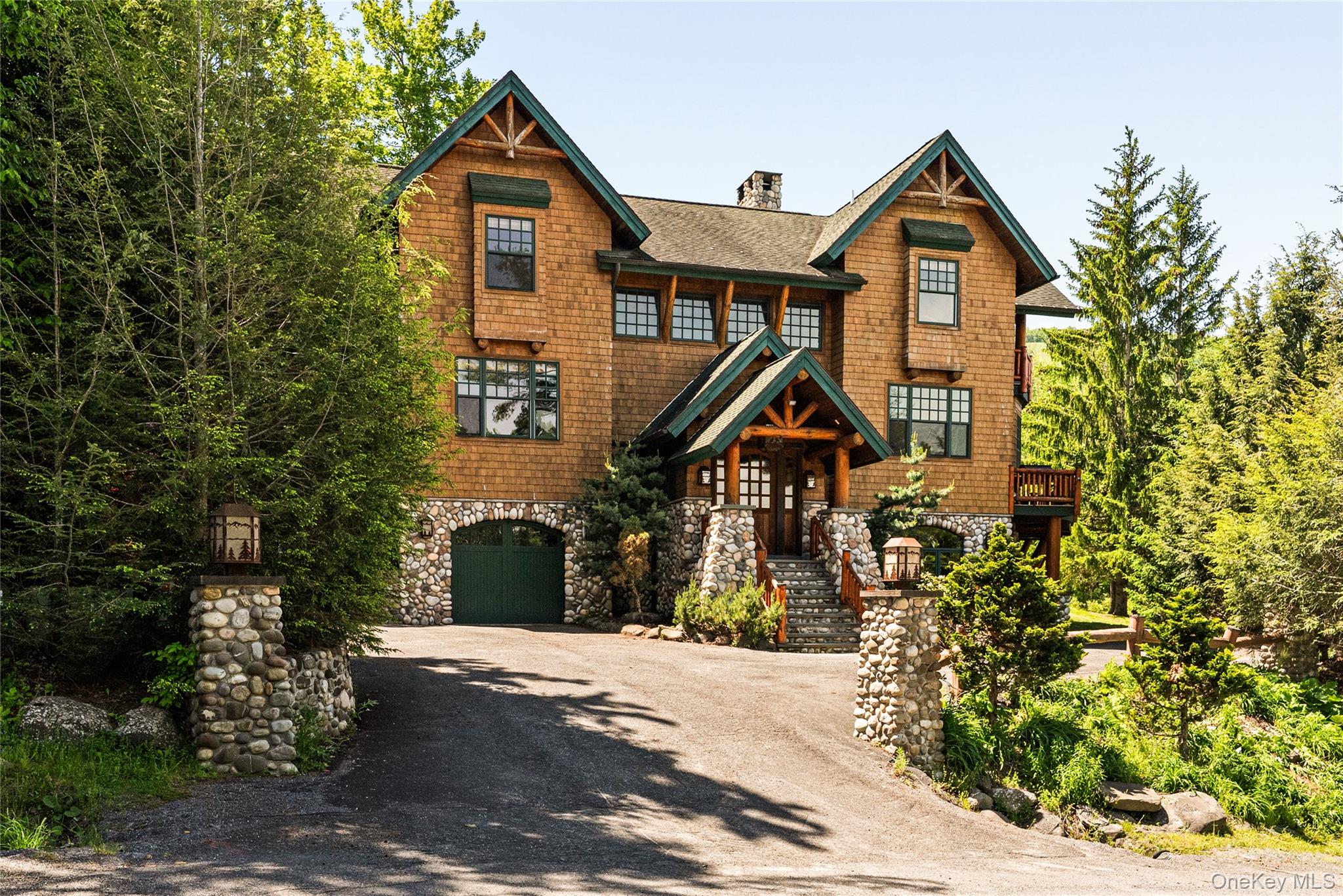 6 White Way Property Photo 47
