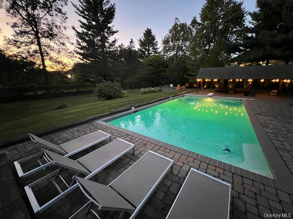 11 Deerwood Road Property Photo 3