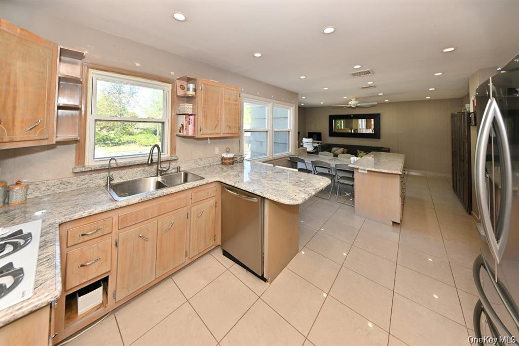 11 Deerwood Road Property Photo 19