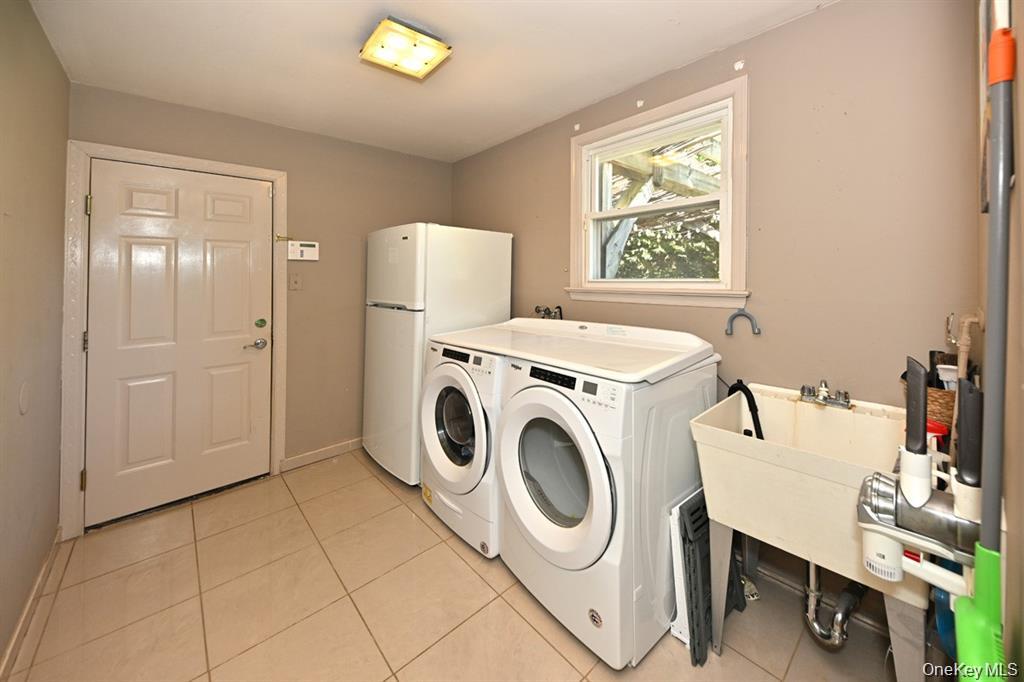11 Deerwood Road Property Photo 23