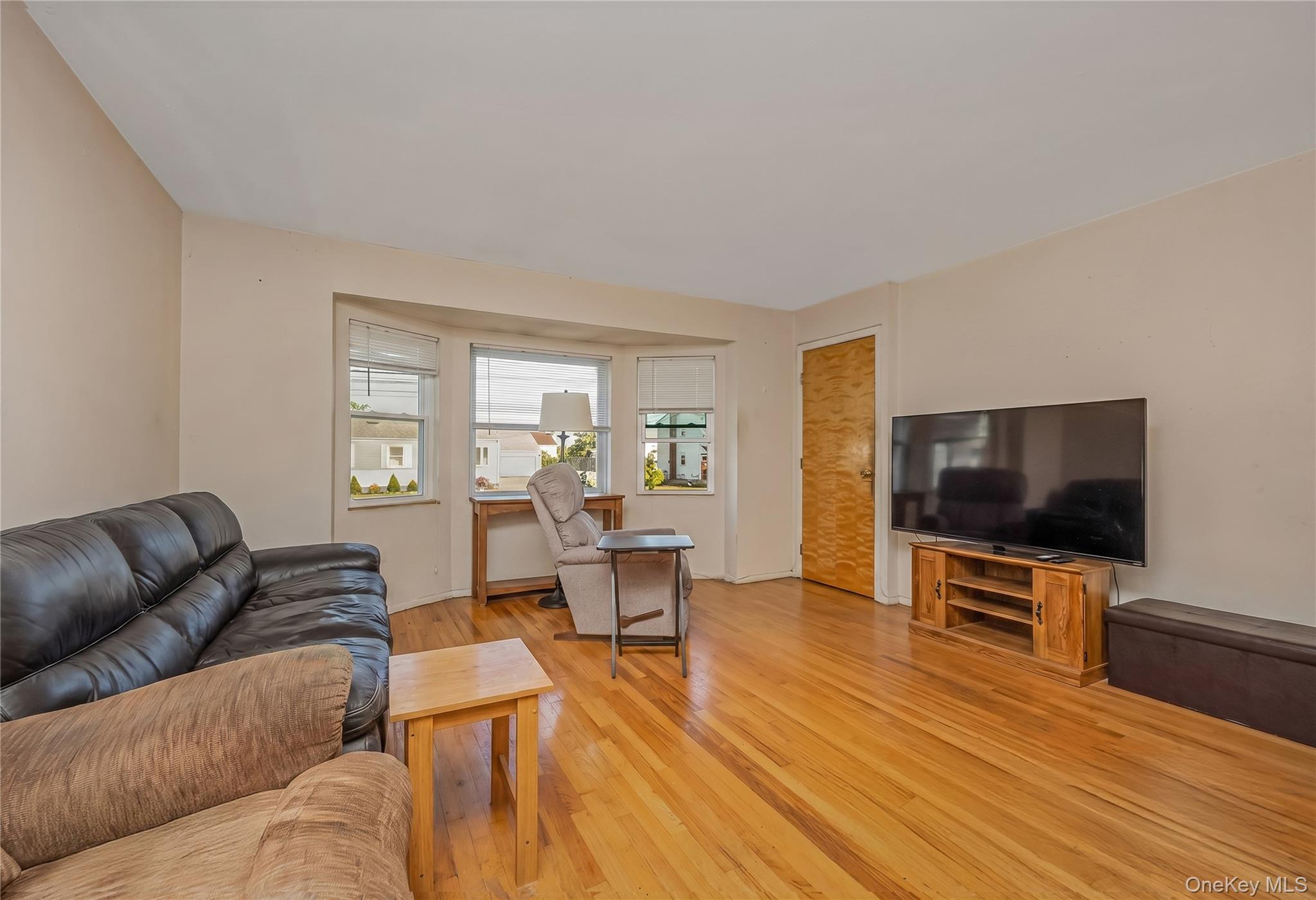 28 Baldwin Street Property Photo 4