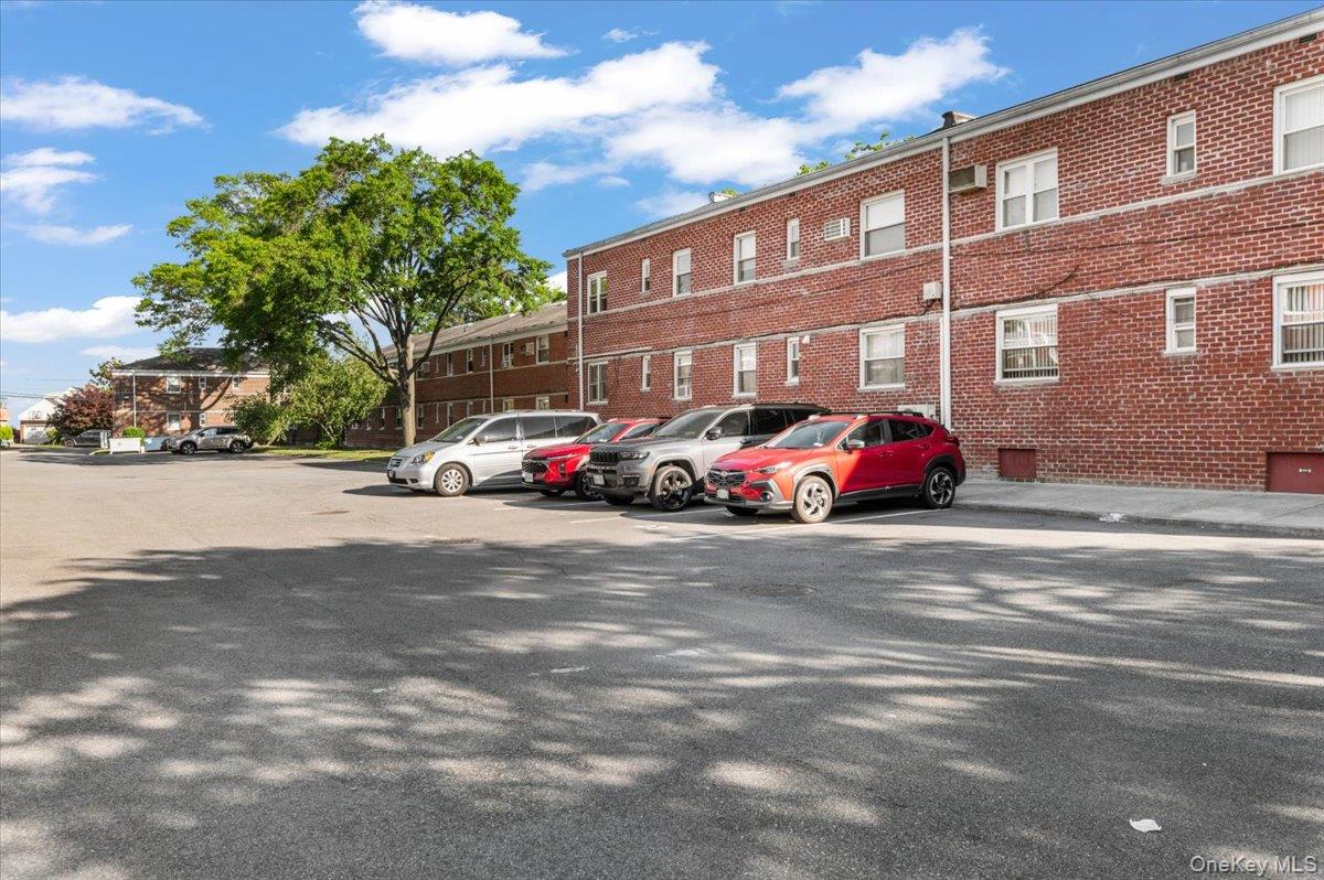 87-29 Marengo Street 1c Property Photo 17