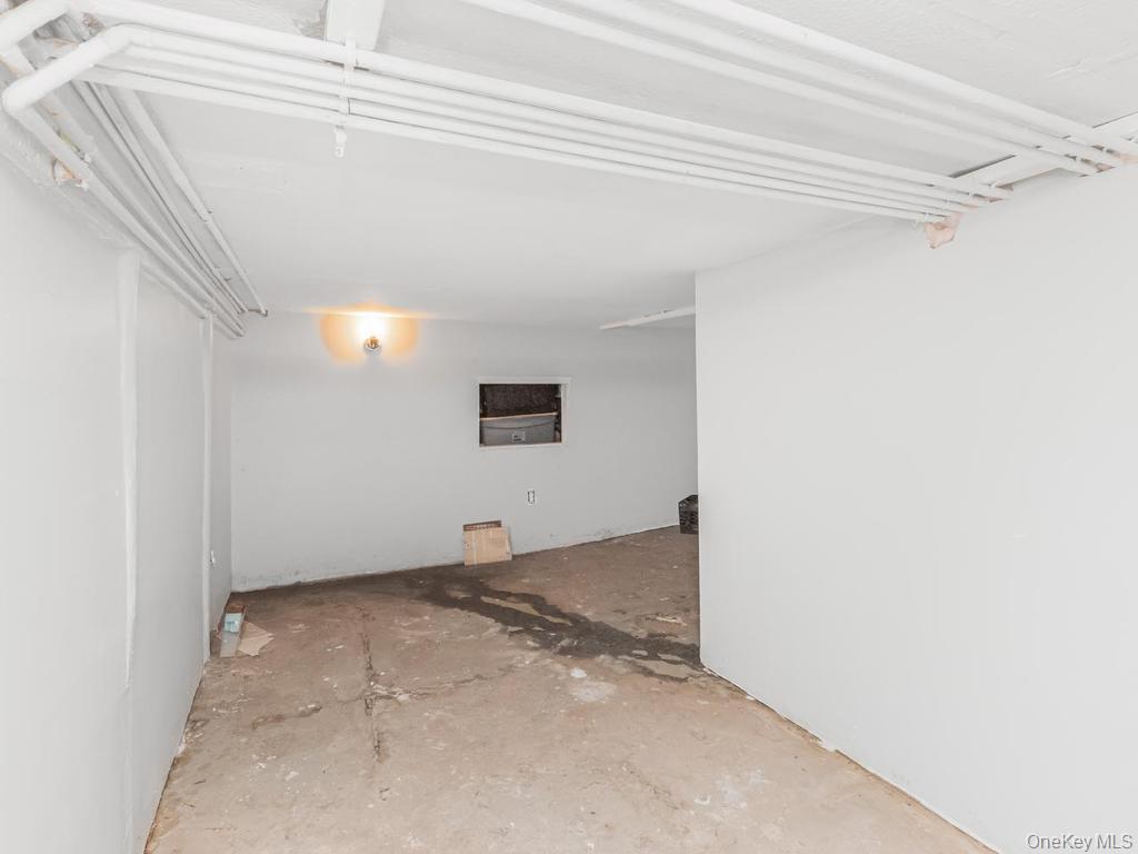 18 Porach Street Property Photo 16
