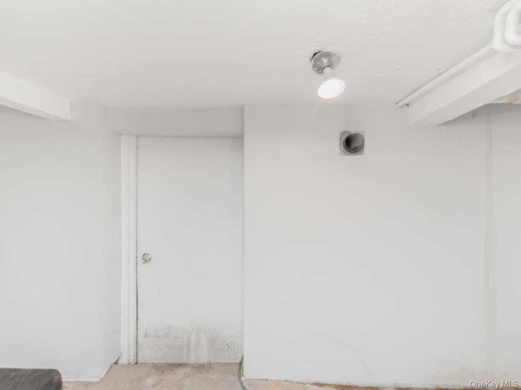 18 Porach Street Property Photo 18