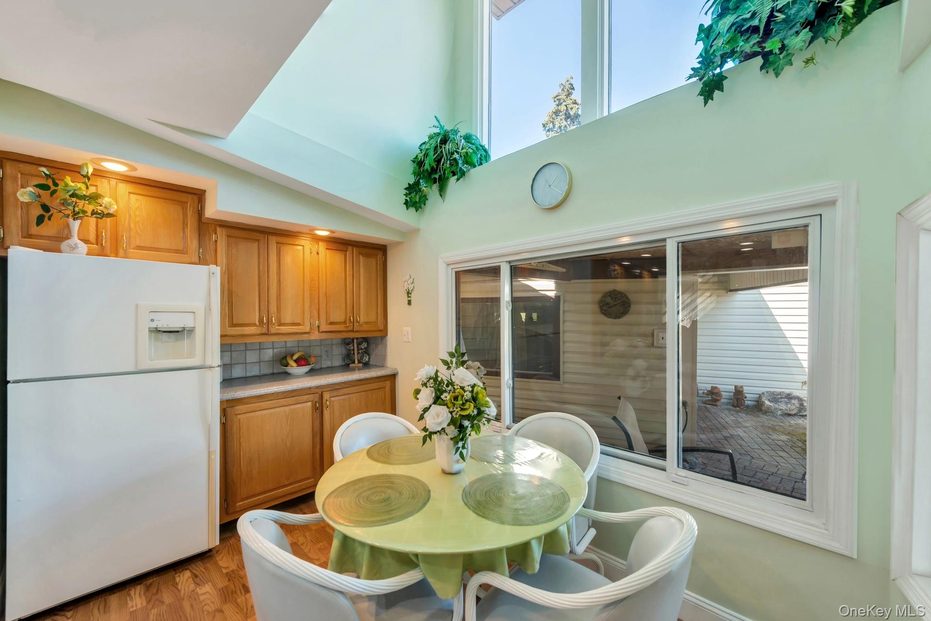 3591 Fiddler Lane Property Photo 6