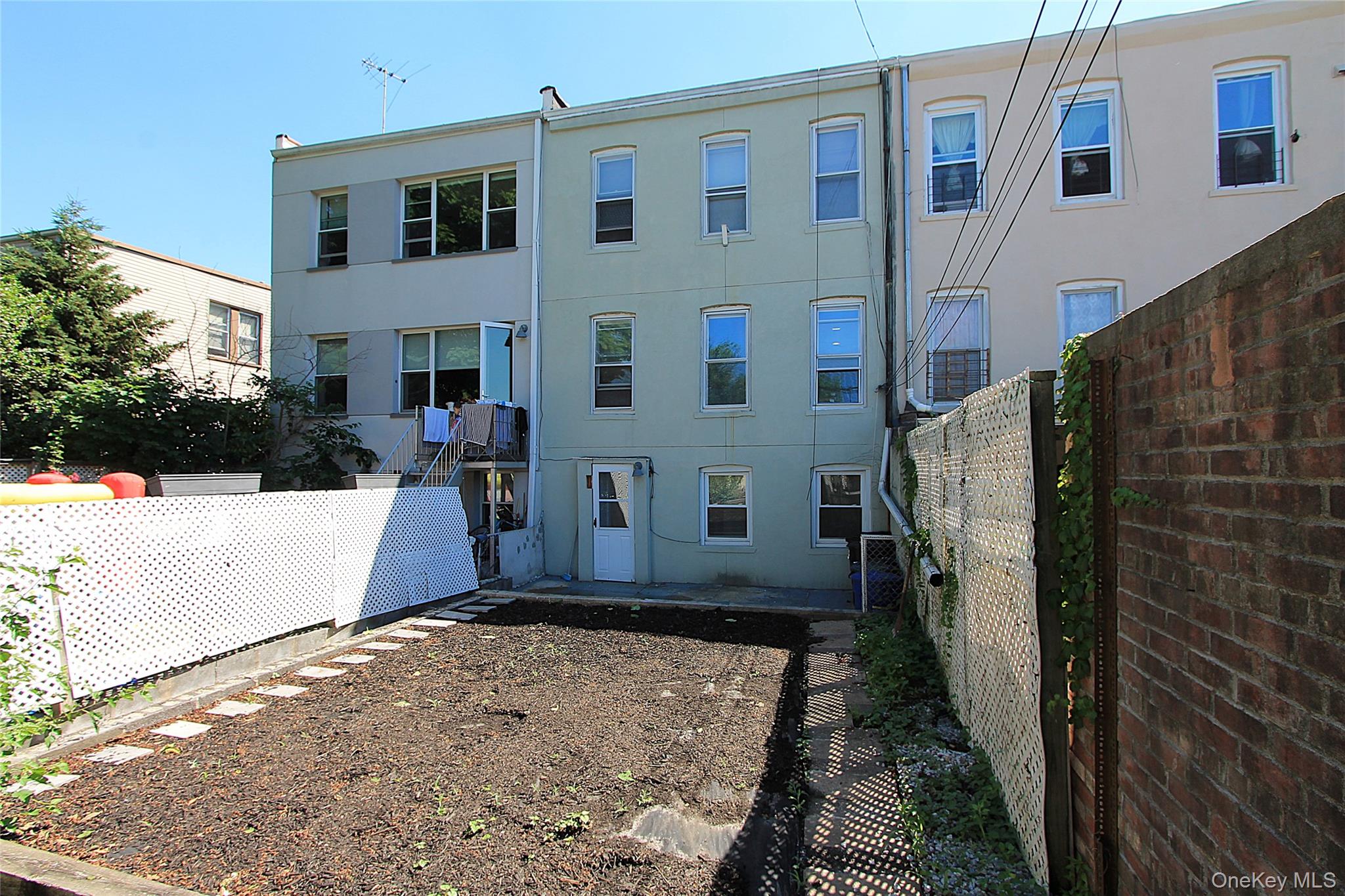 66-32 74th Street Property Photo 22
