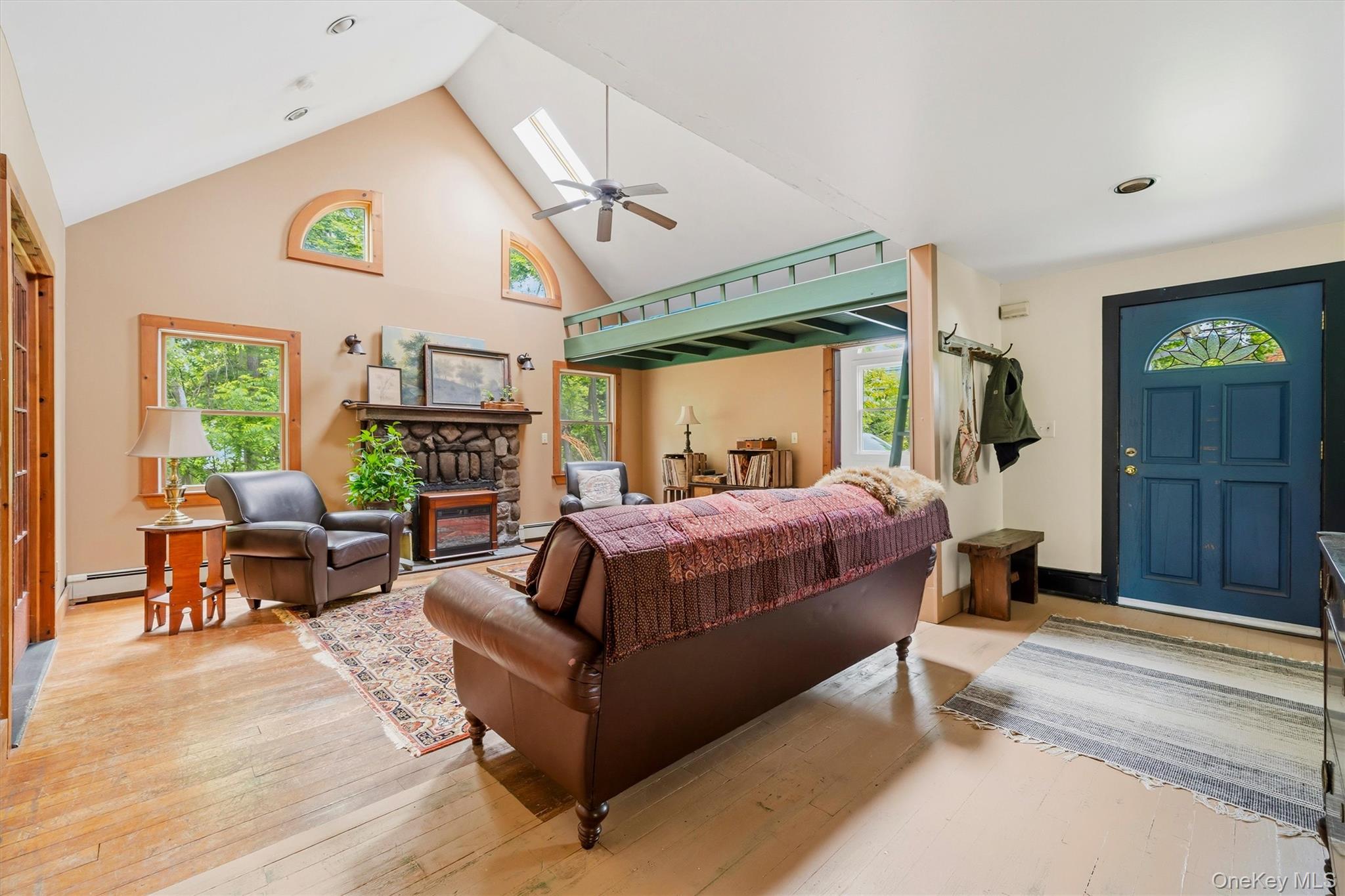 1590 State Route 17a Property Photo 9