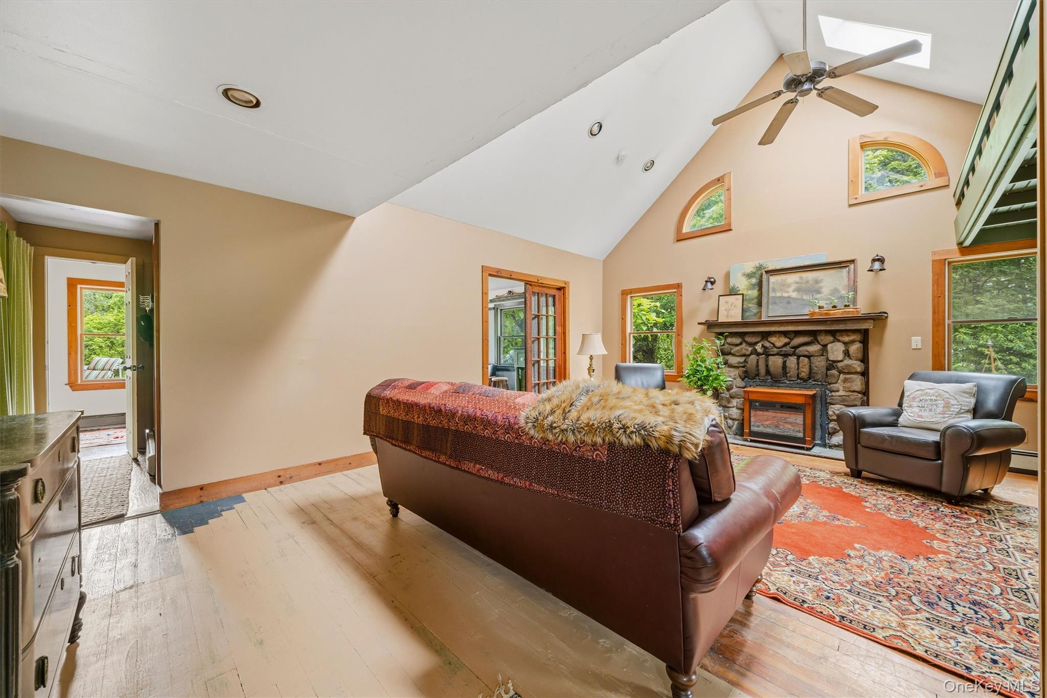 1590 State Route 17a Property Photo 10