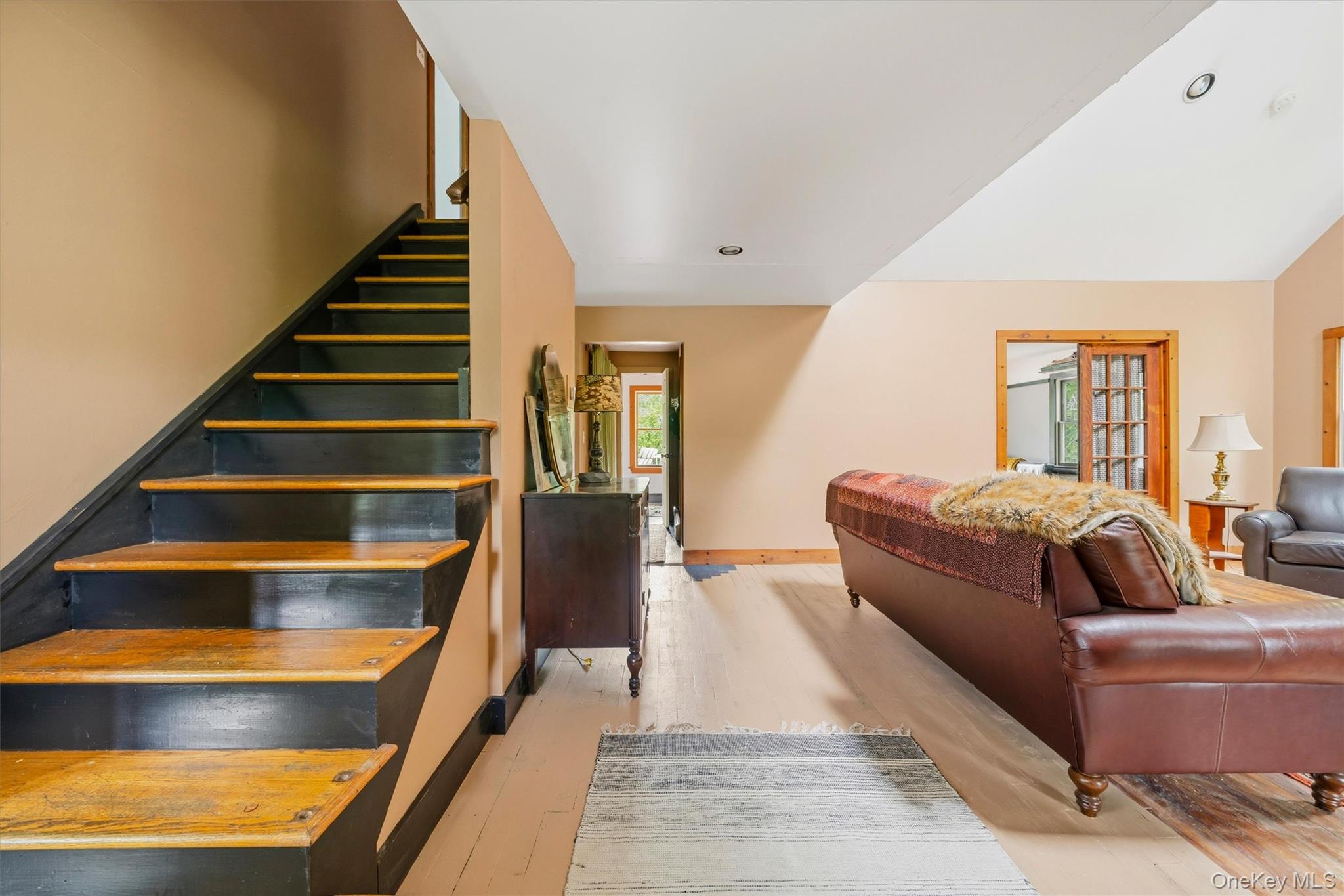 1590 State Route 17a Property Photo 24