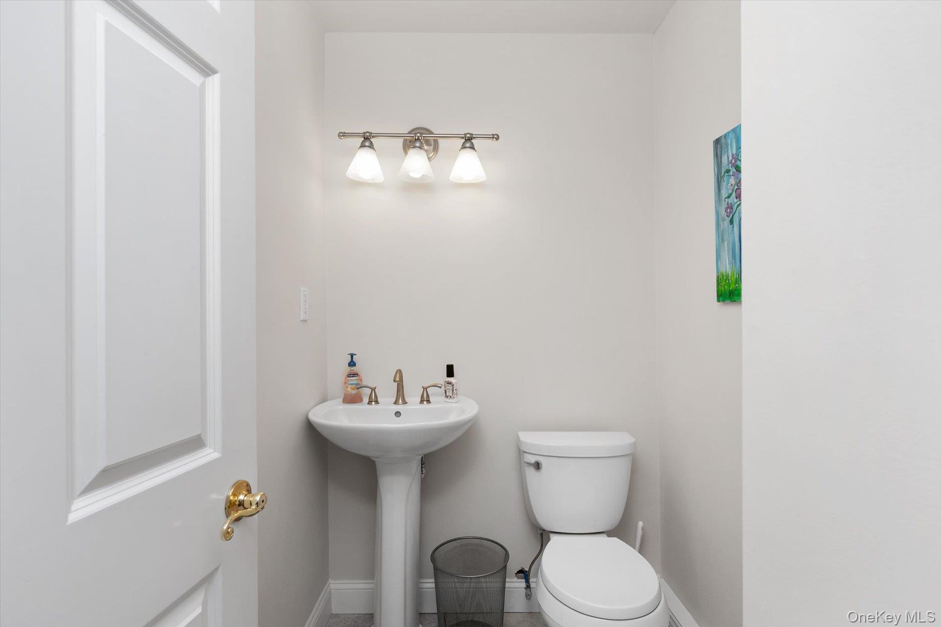 517 Bardini Drive Property Photo 14