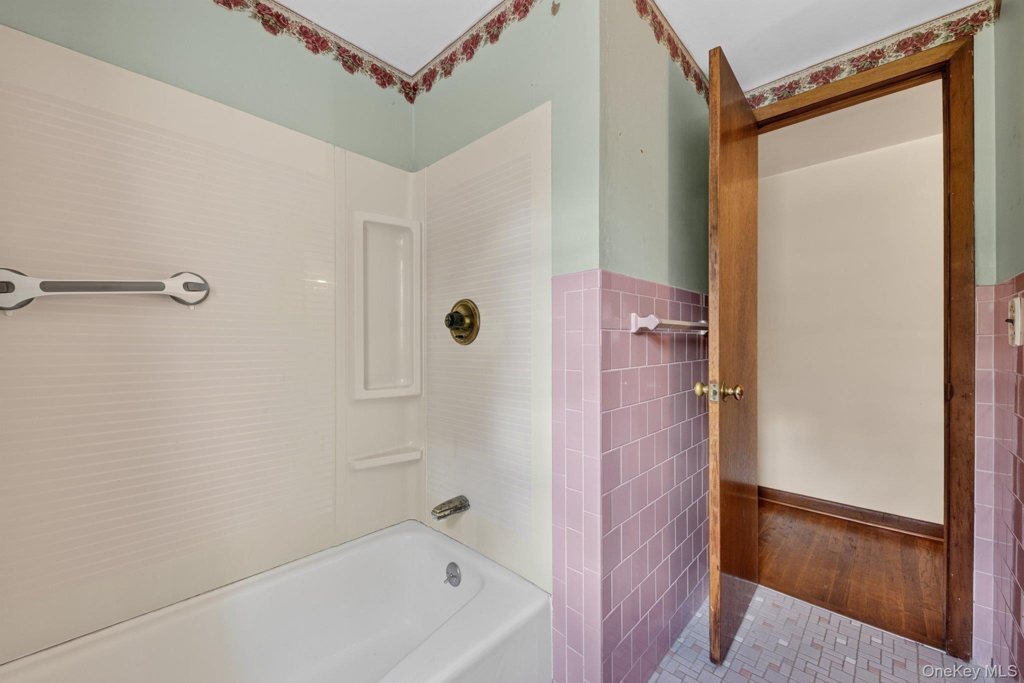 20 Hudson Drive Property Photo 19
