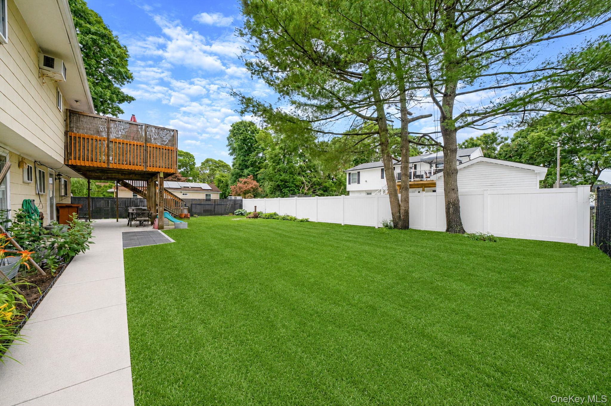 6 Smith Court Property Photo 6