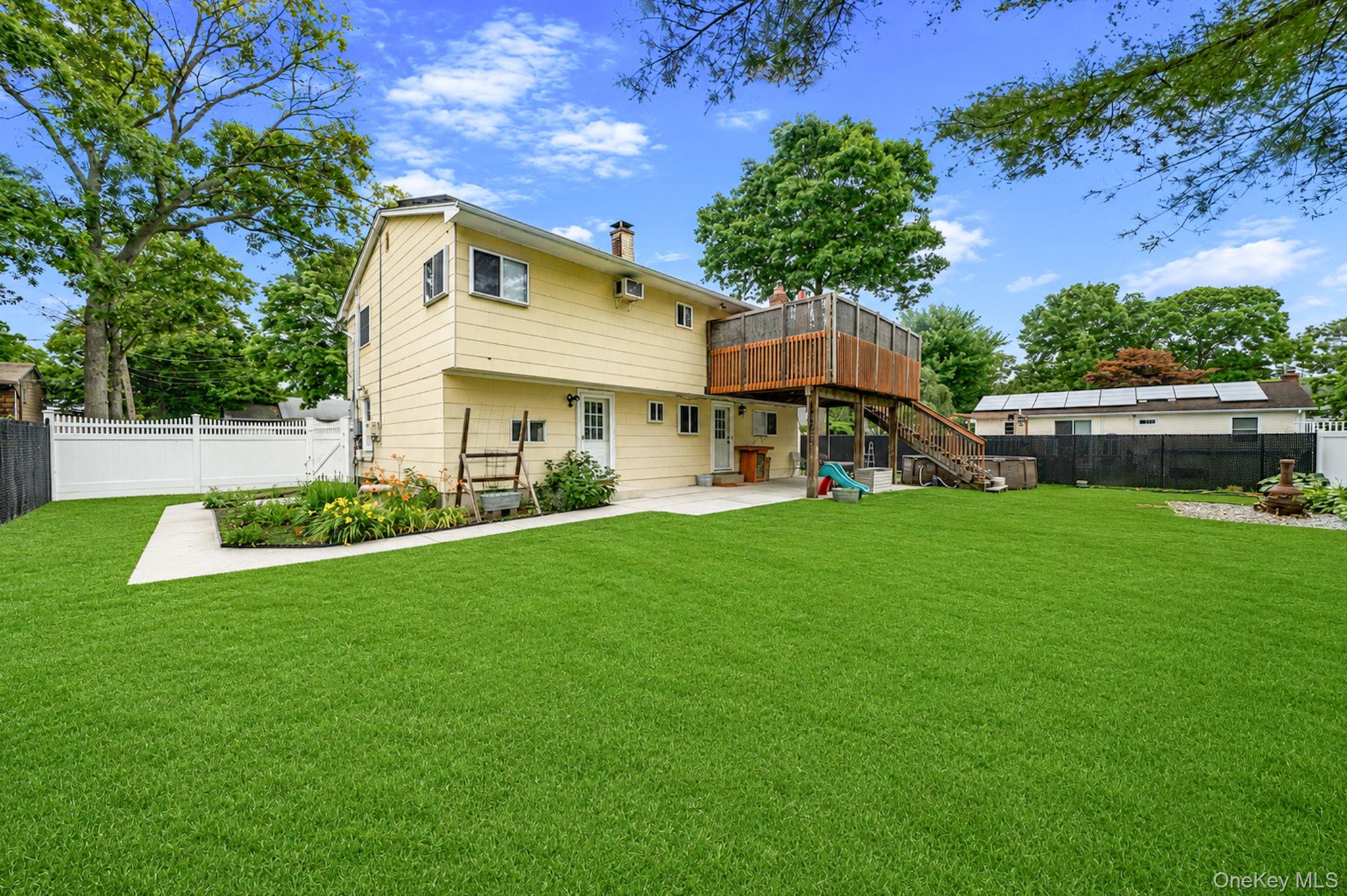 6 Smith Court Property Photo 7
