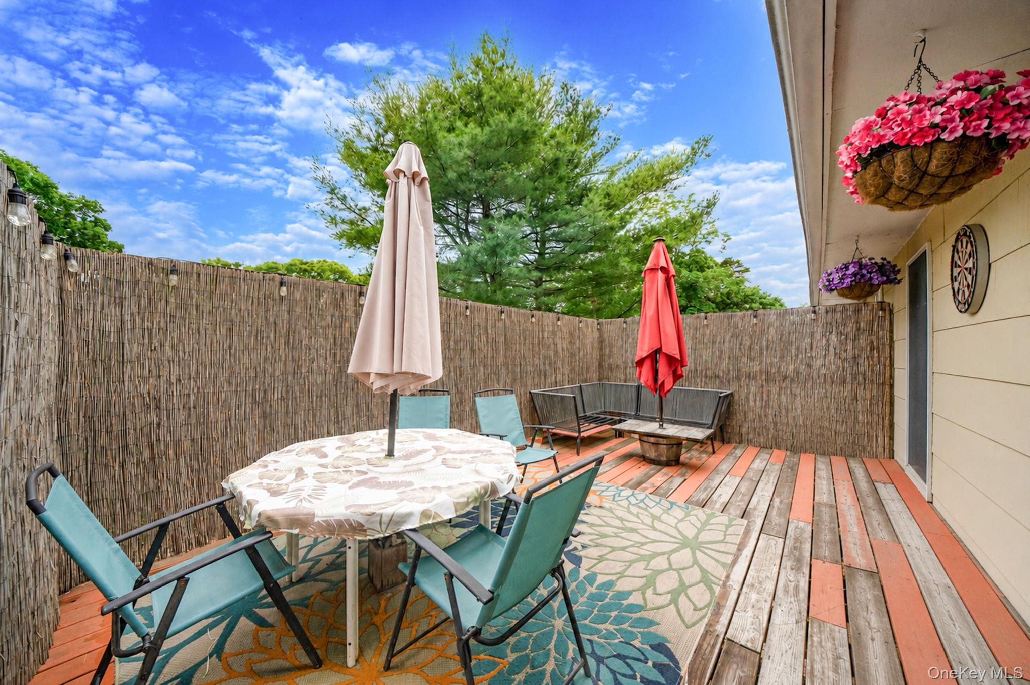 6 Smith Court Property Photo 11