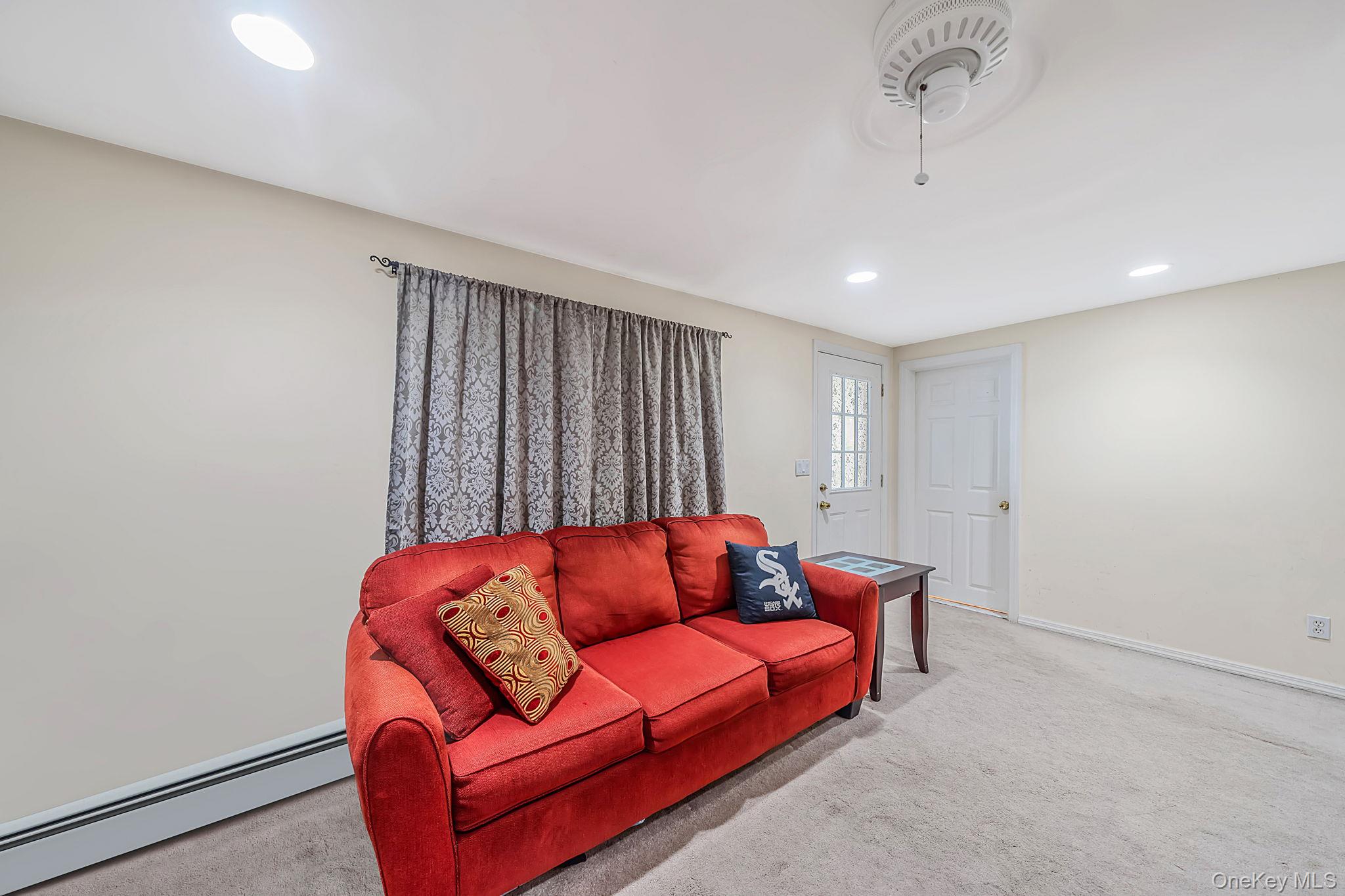 6 Smith Court Property Photo 32