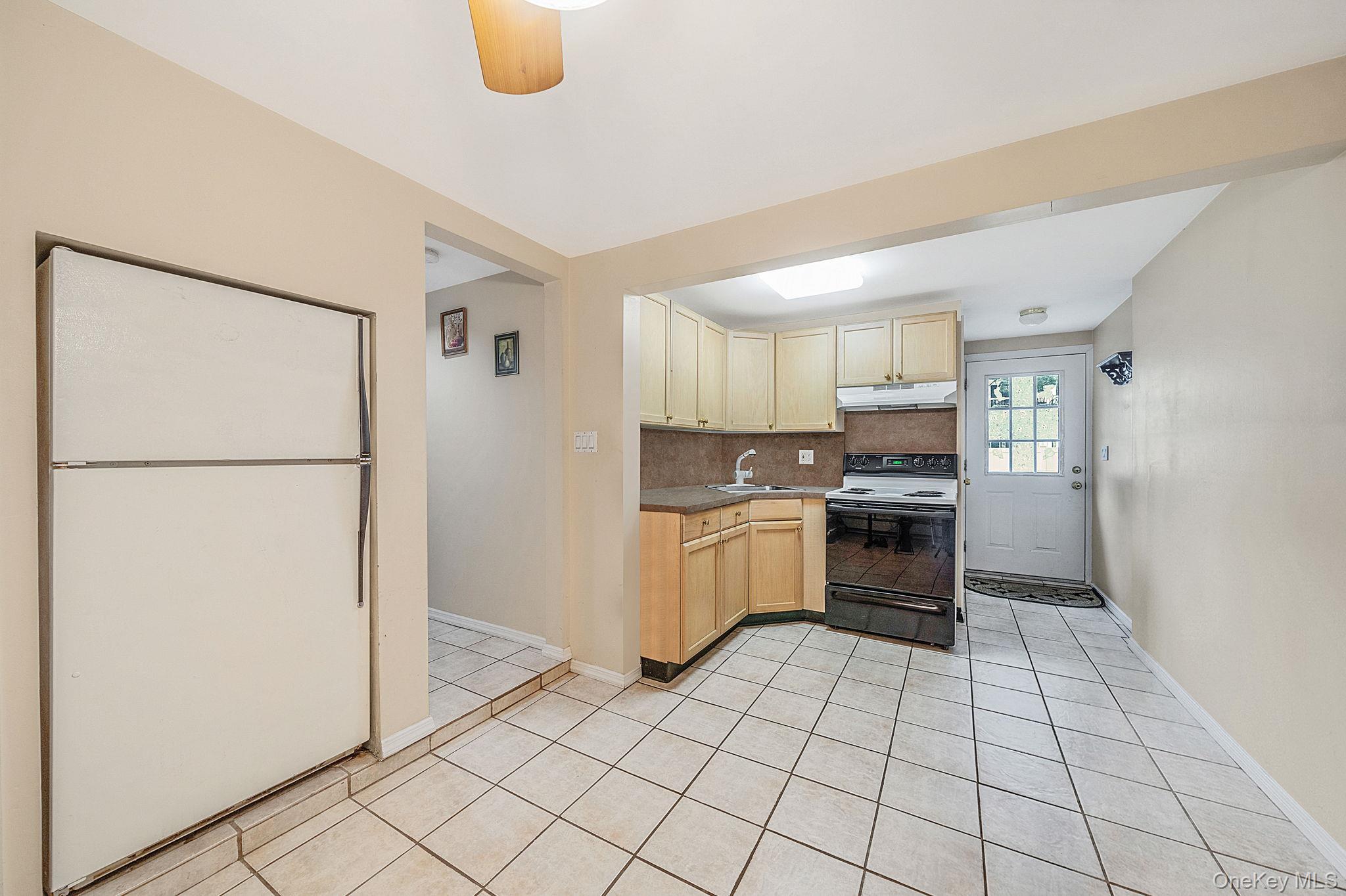 6 Smith Court Property Photo 34